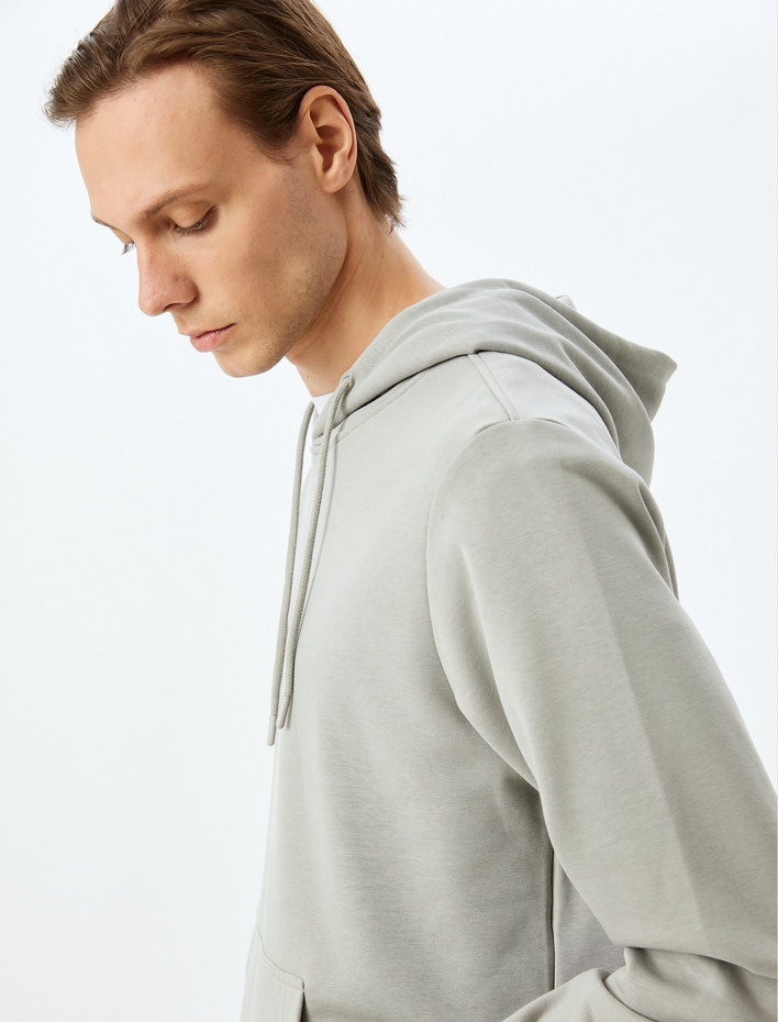  Kapşonlu Sweatshirt Kanguru Cep Detaylı Uzun Kollu Pamuklu