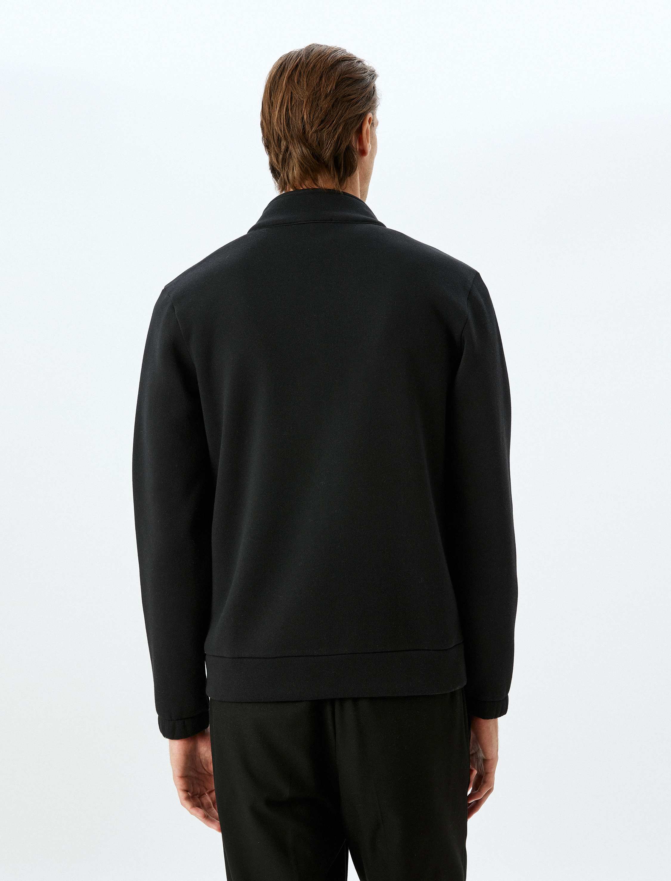   Uzun Kollu Pamuk Karışımlı Şardonlu Cep Detaylı Dik Yaka Fermuarlı Hırka