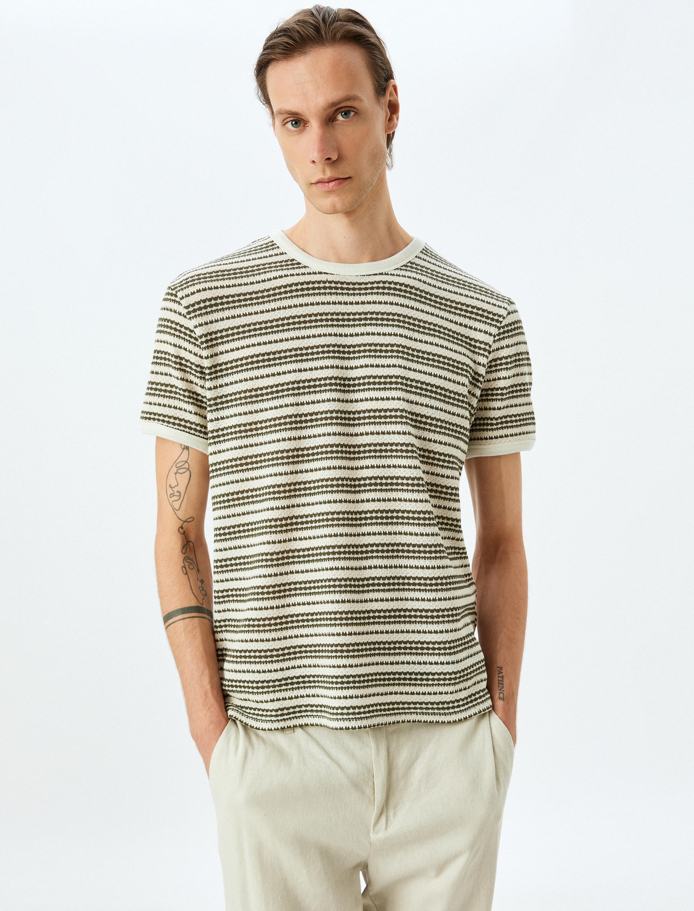   Bisiklet Yaka Kısa Kollu Regular Fit Pamuk Karışımlı Biyeli Çizgili Tişört