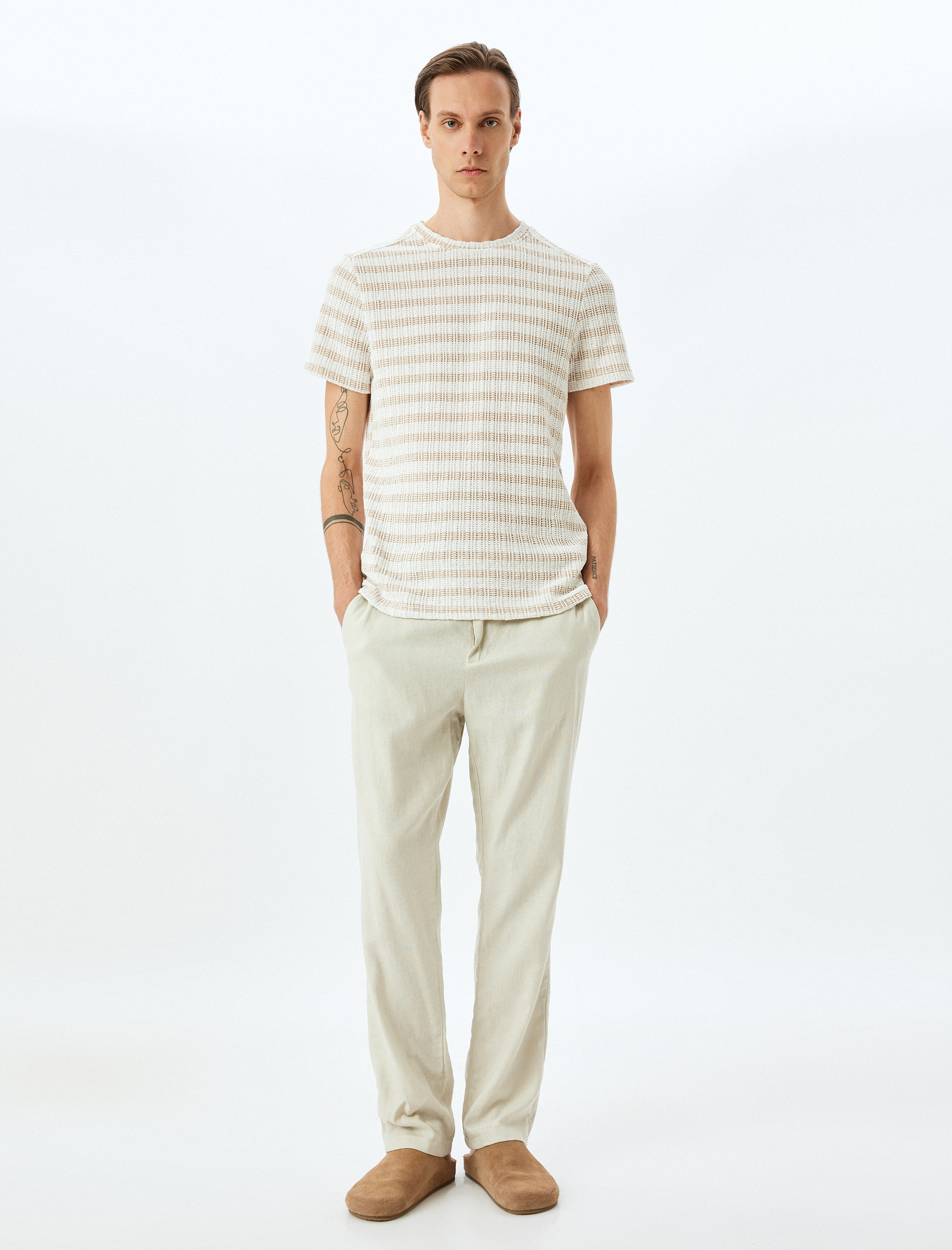   Kısa Kollu Regular Fit Pamuk Karışımlı Dokulu Bisiklet Yaka Çizgili Tişört