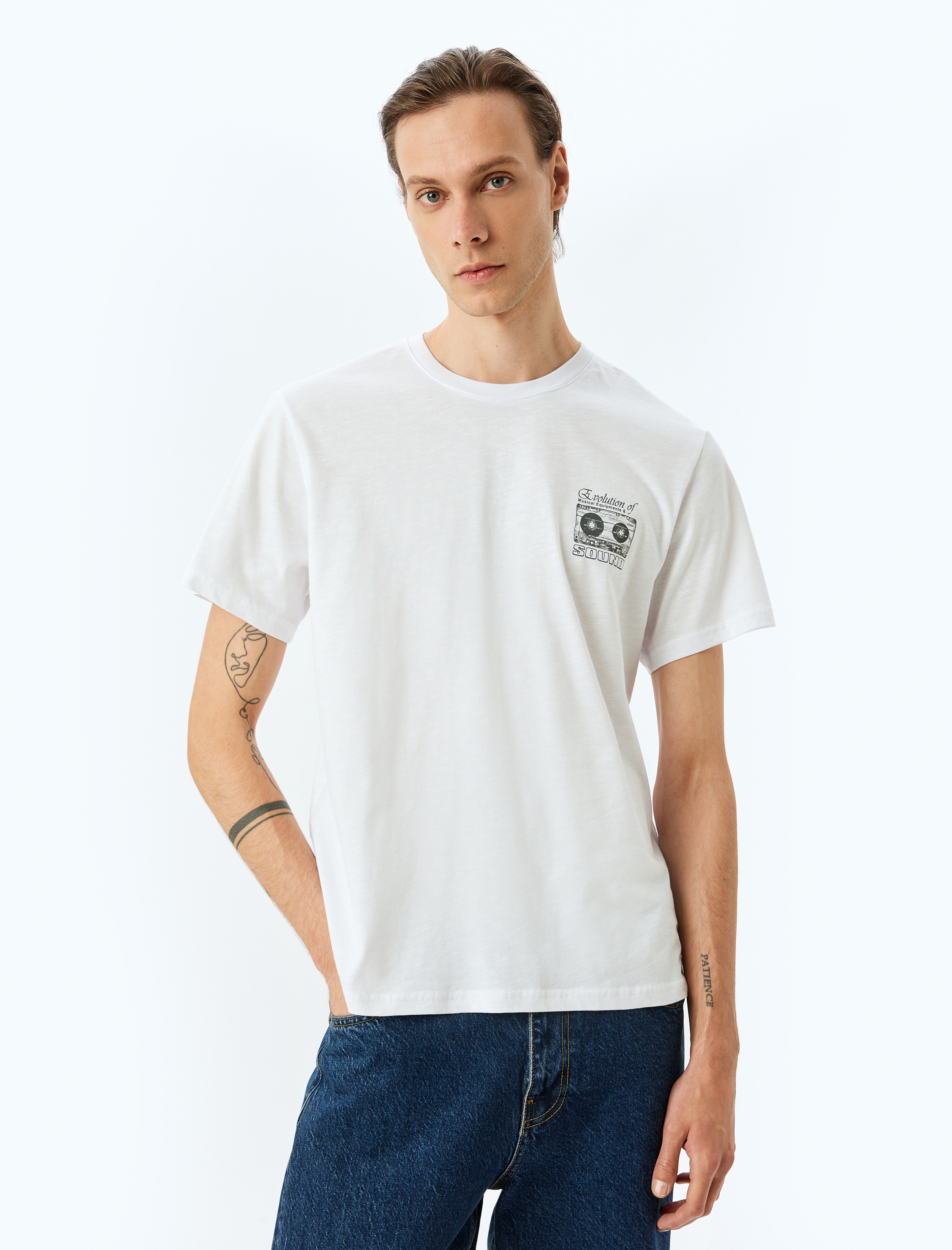   Kısa Kollu Bisiklet Yaka Regular Fit Pamuklu Baskılı Tişört