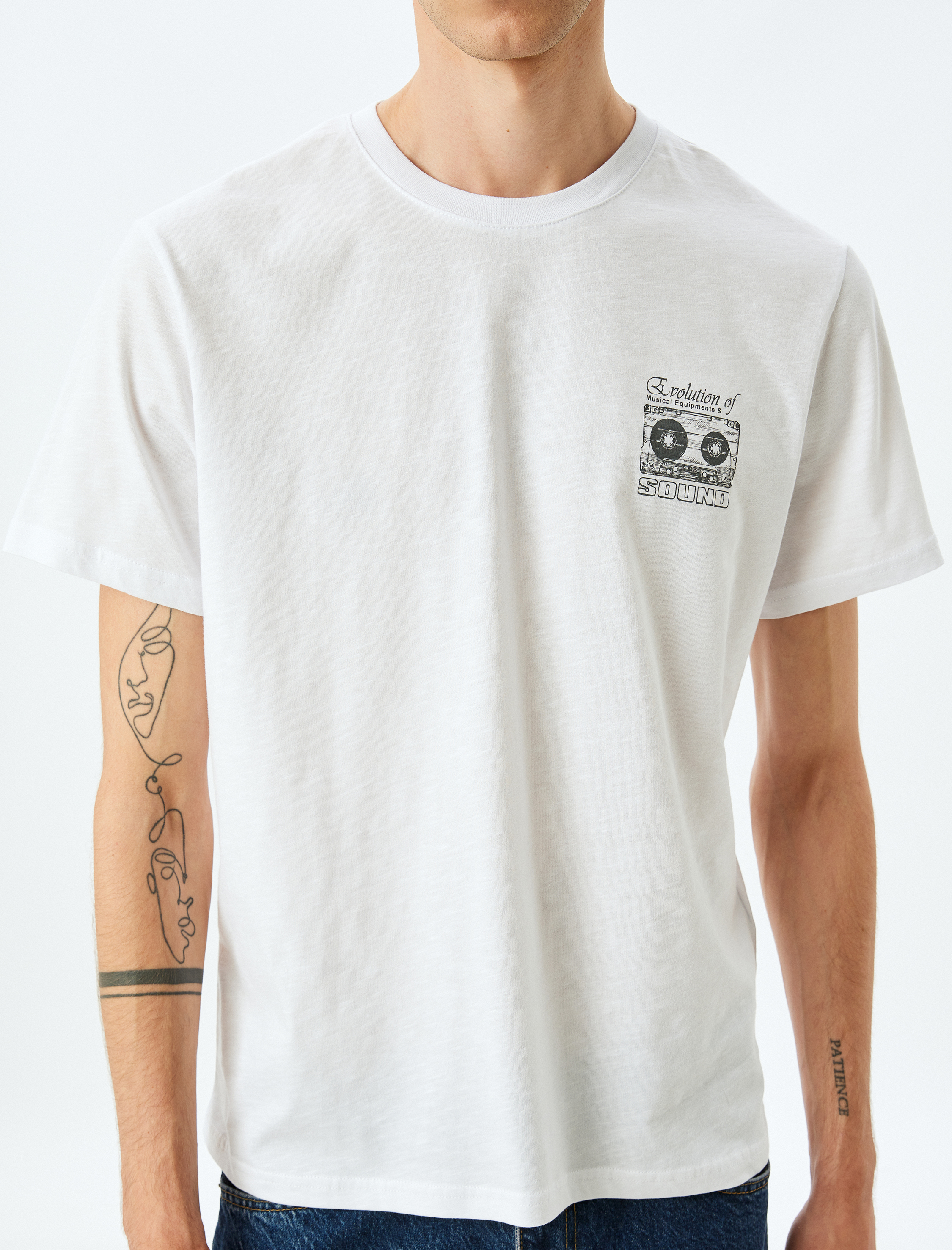   Kısa Kollu Bisiklet Yaka Regular Fit Pamuklu Baskılı Tişört