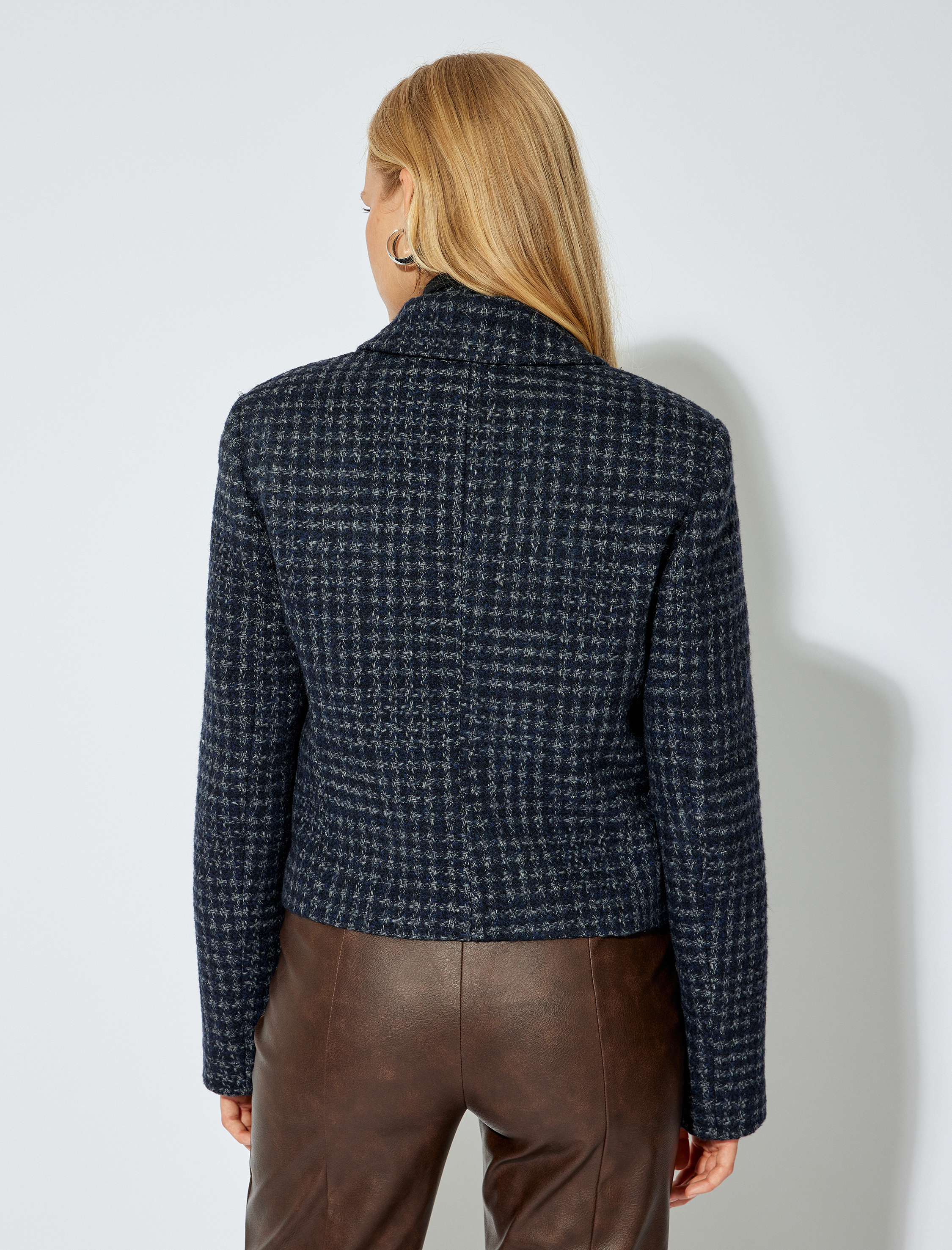   Kısa Kruvaze Tüvit Blazer Ceket Asimetrik Düğmeli Cepli