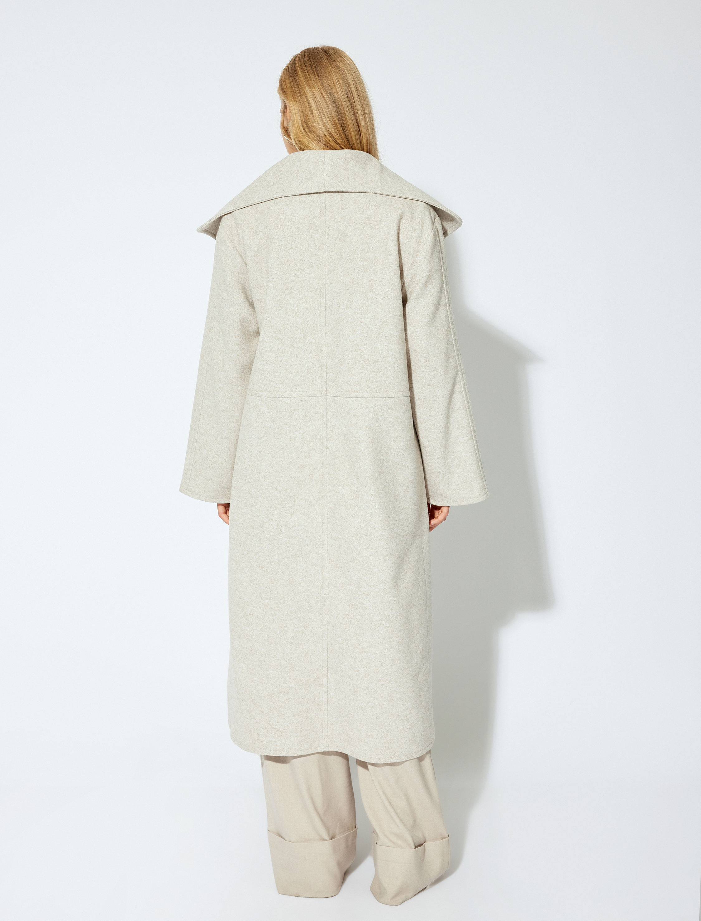 Ekstra Uzun Kaşe Kaban Geniş Şal Yaka Cepli Yandan Yırtmaç Detaylı