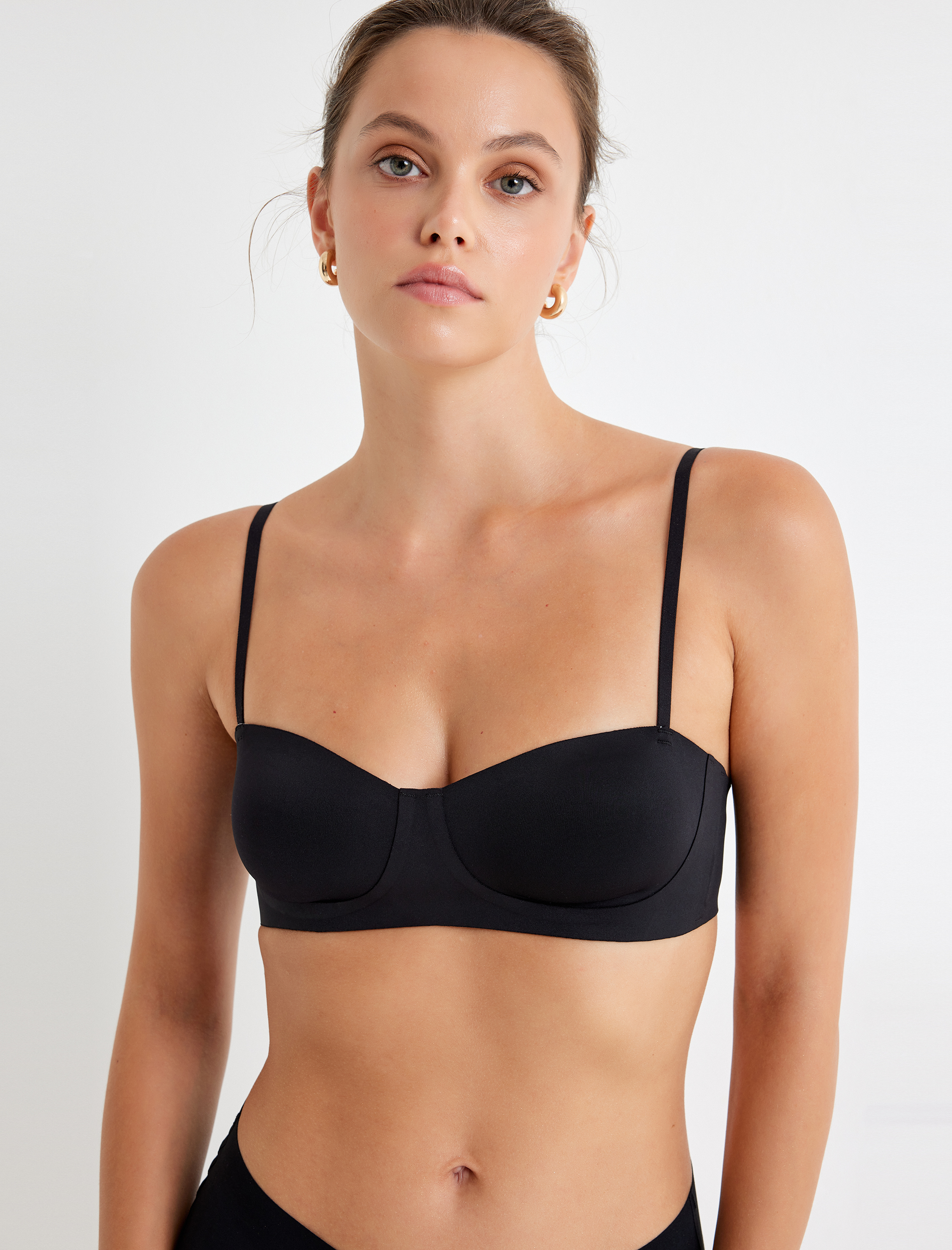   Balensiz Lazer Kesim Straplez Sütyen