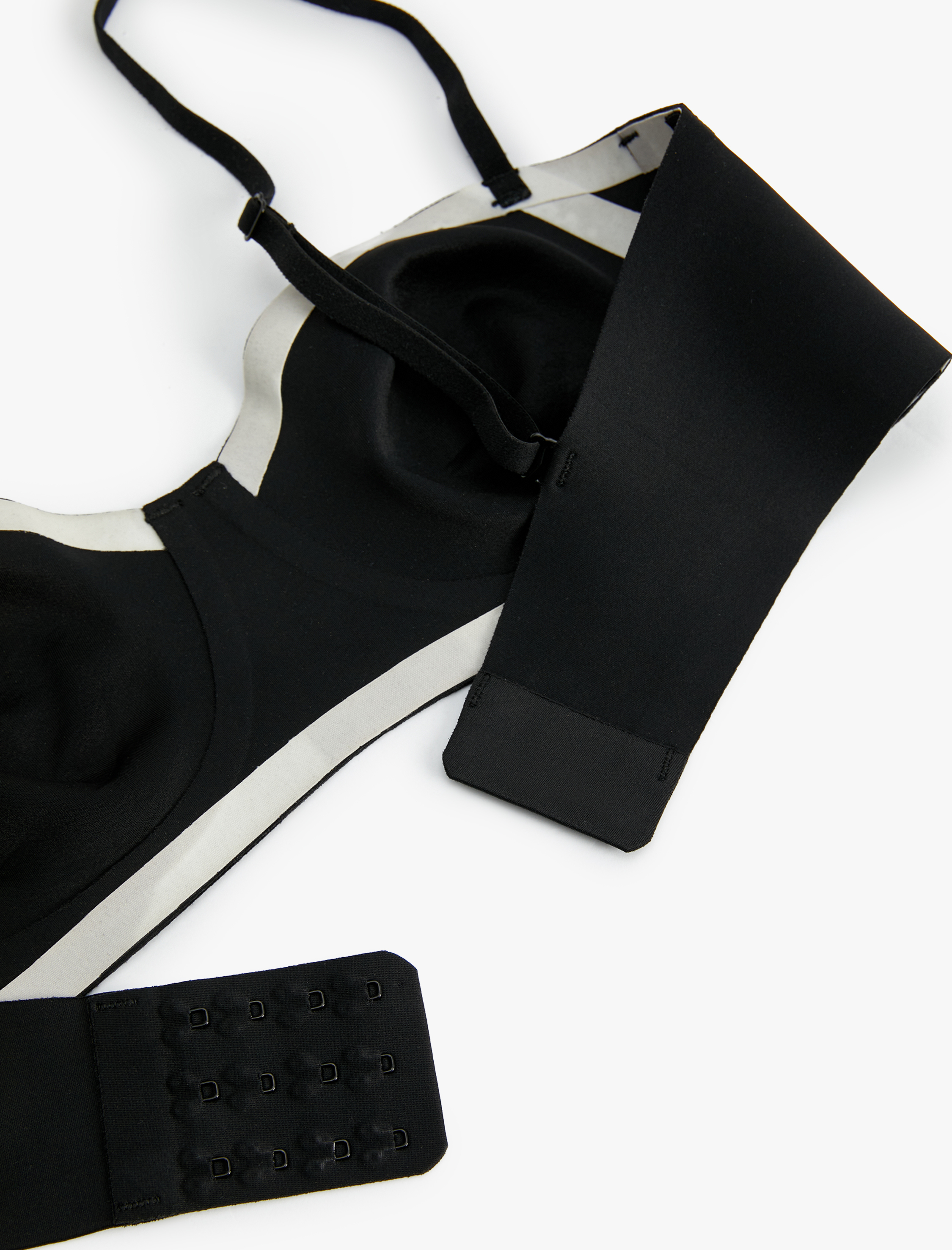   Balensiz Lazer Kesim Straplez Sütyen