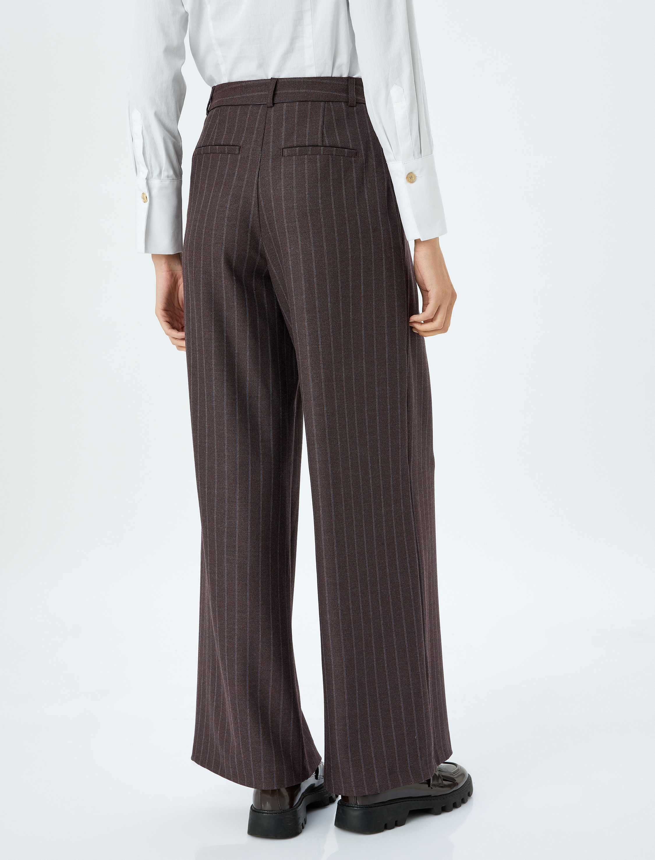   Cepli Pile Detaylı Yüksek Bel Çizgili Kumaş Palazzo Pantolon