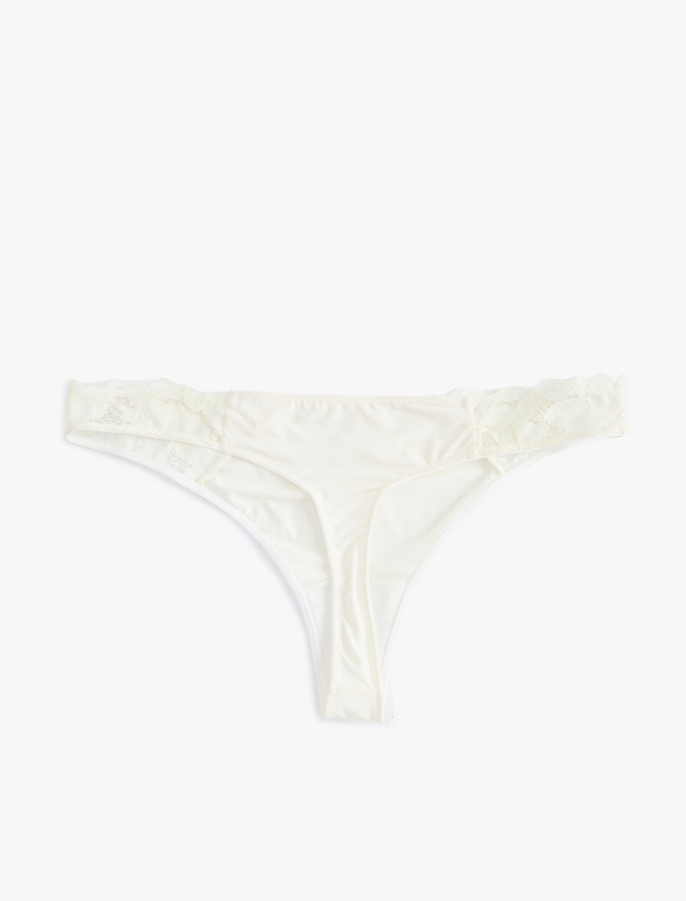   Dantel Detaylı String Külot