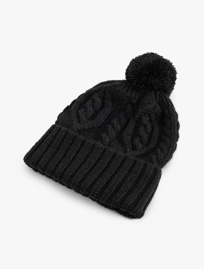 Kadın Saç Örgü Dokulu Pon Pon Detaylı Katlı Bere