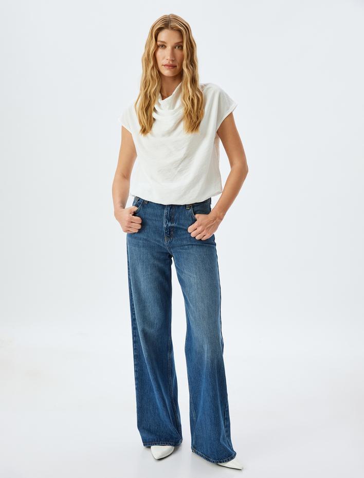  Kolsuz Dökümlü Degaje Yaka Viskon Bluz