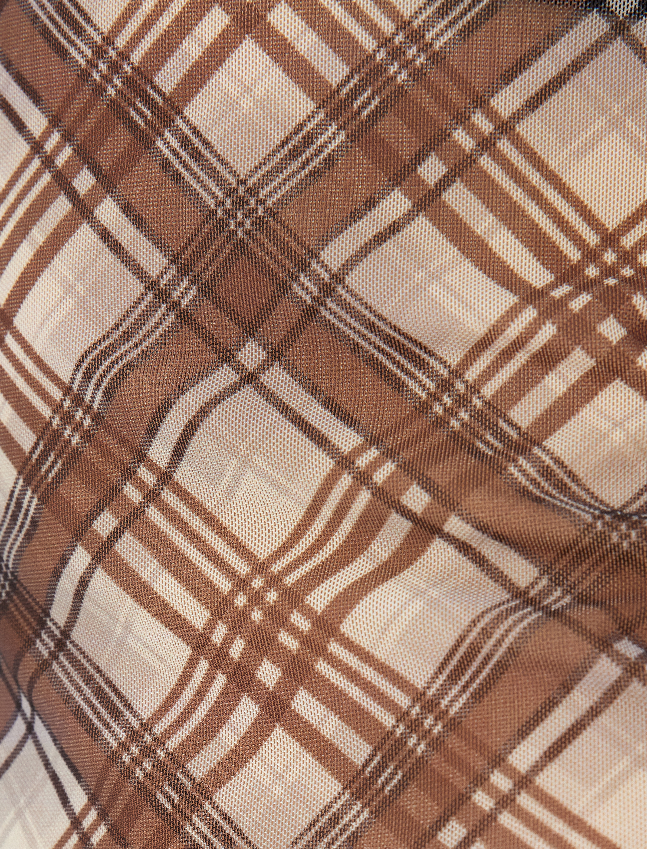   Uzun Kollu Transparan Tül Ekose Crop Tişört