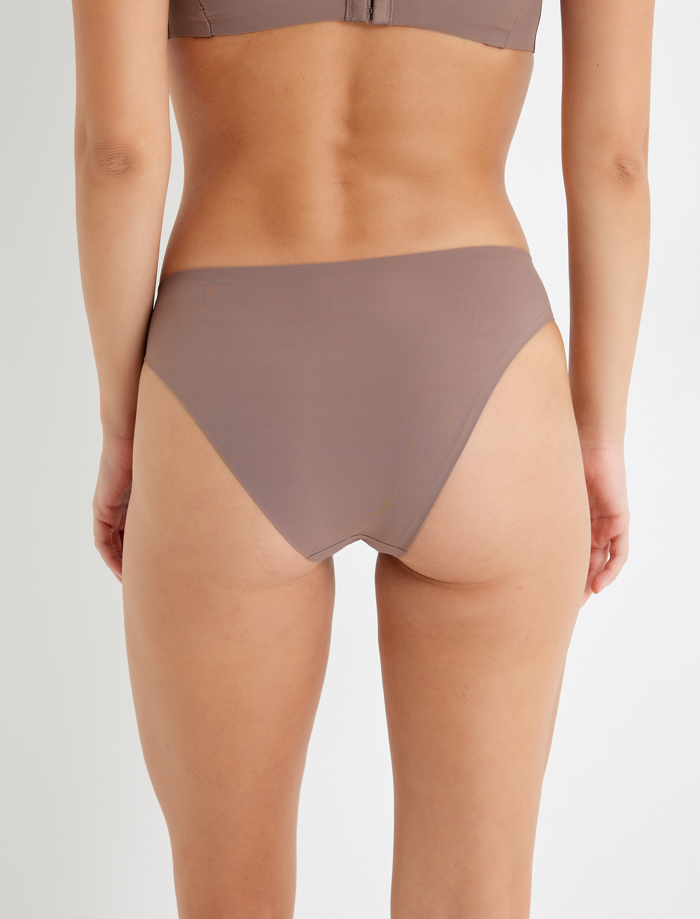   Lazer Kesim Dikişsiz Brazilian Külot