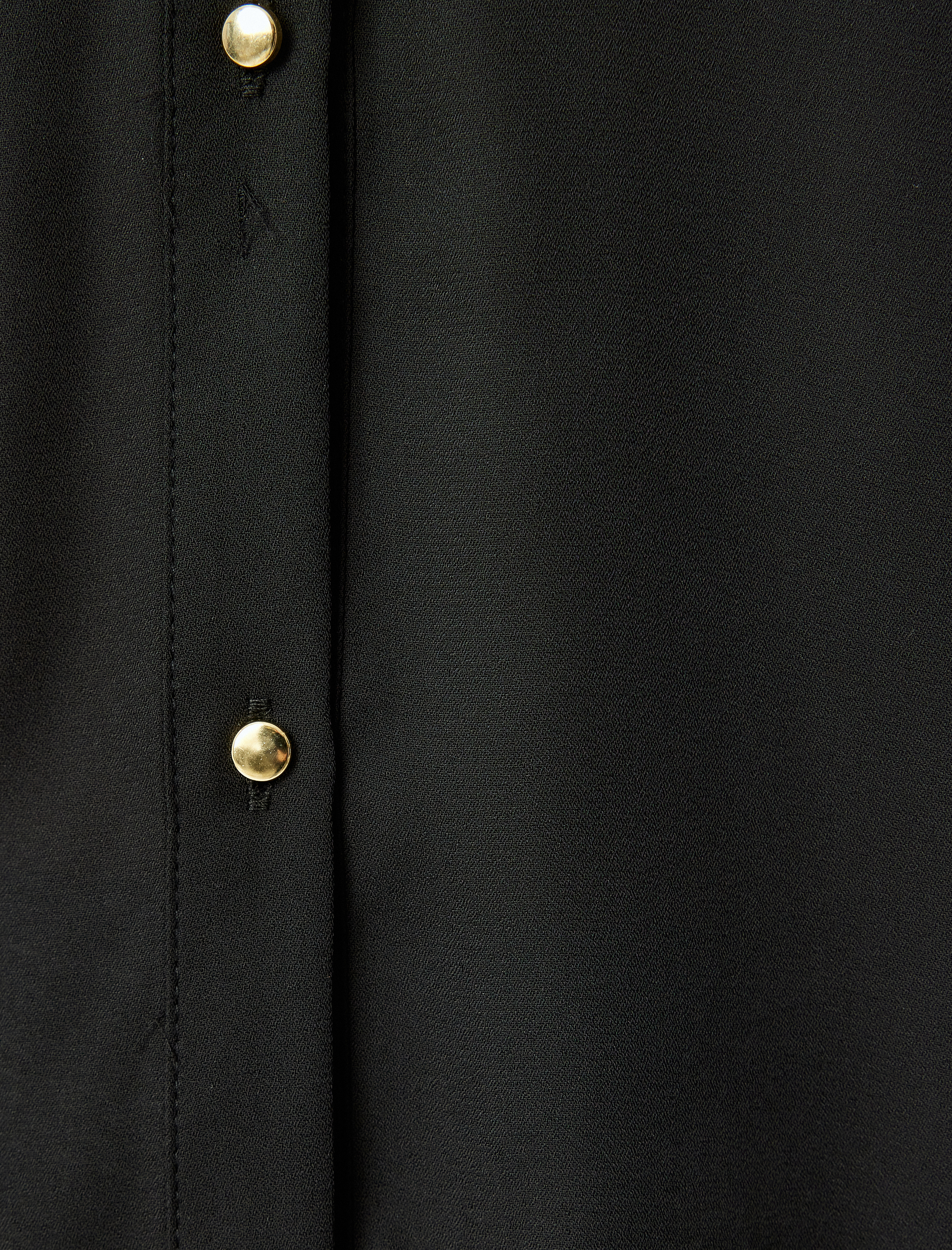   Uzun Kollu Yarı Transparan Cep Detaylı Klasik Yaka Saten Gömlek