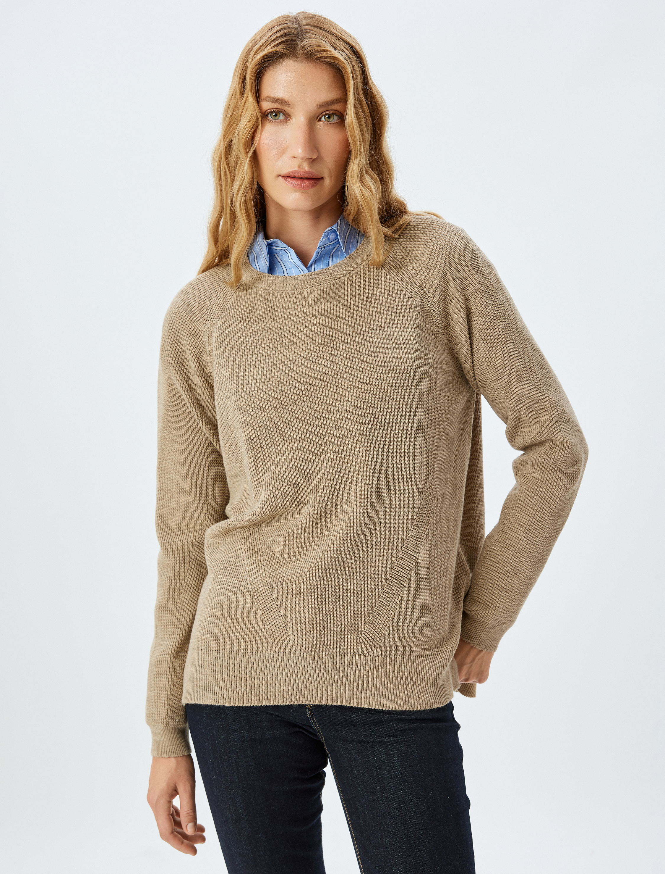   Uzun Kollu Geniş Yuvarlak Yaka Triko Oversize Kazak