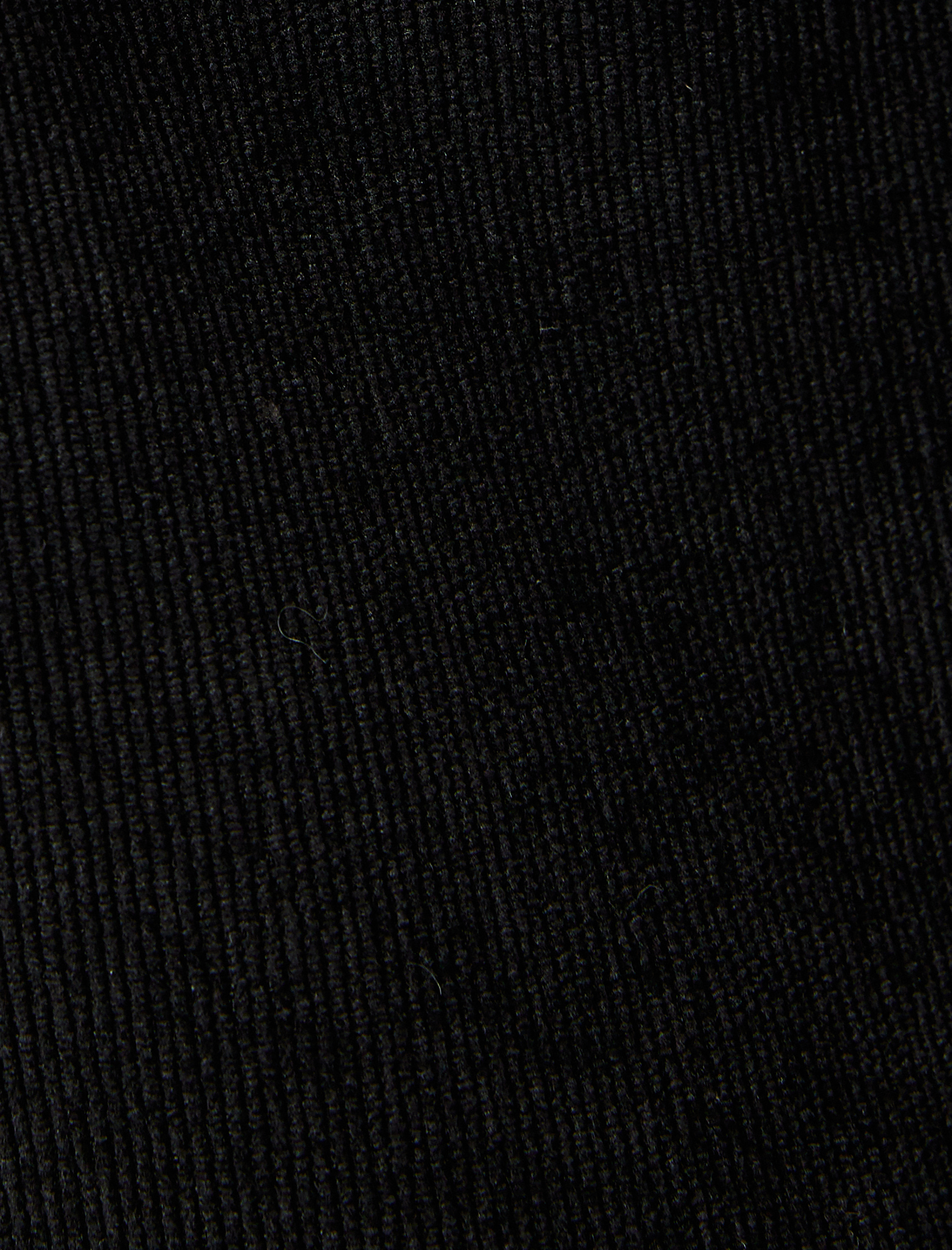   Yırtmaç Detaylı Mini Kadife Şort Etek