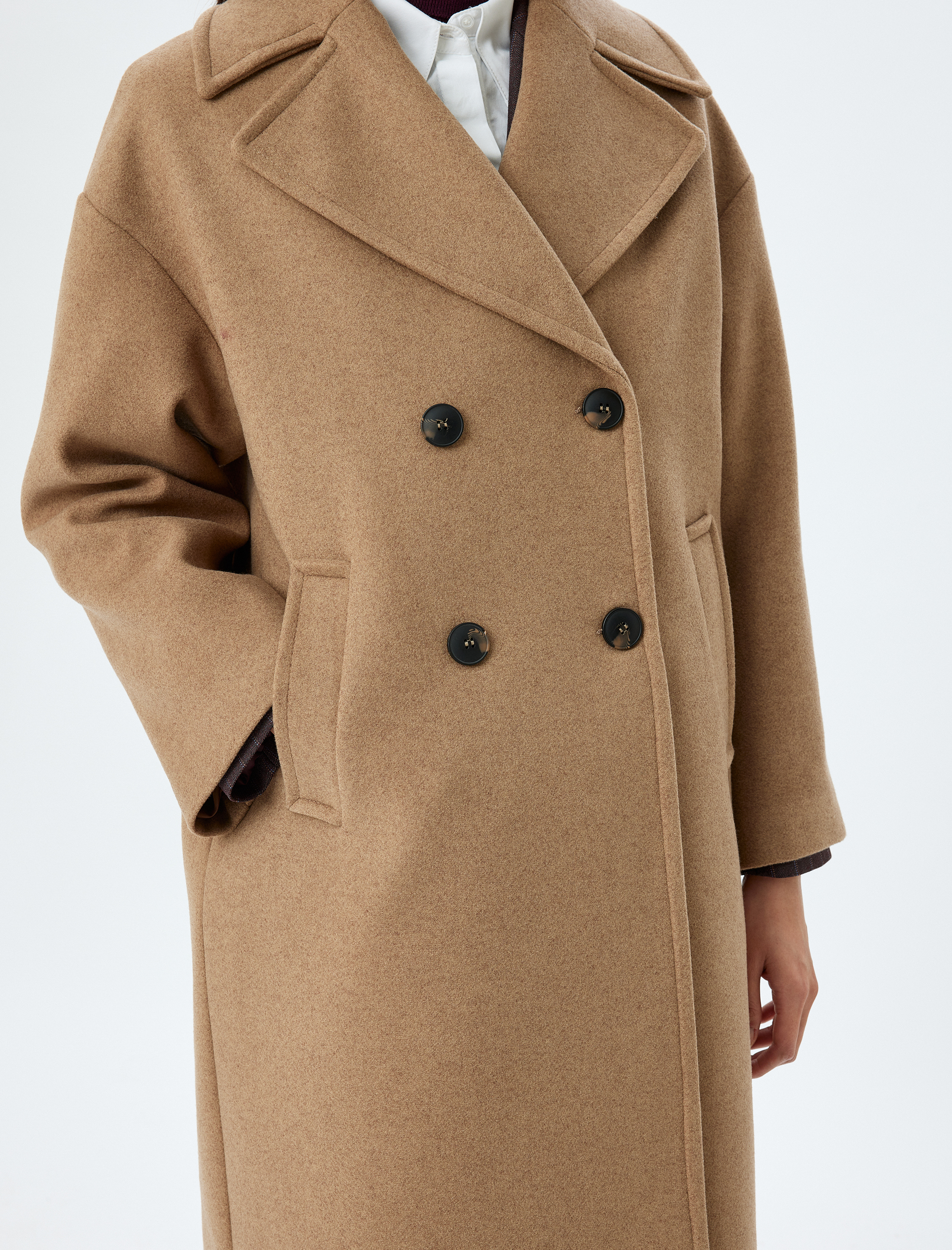   Düğmeli Cepli Uzun Kruvaze Oversize Kaşe Kaban