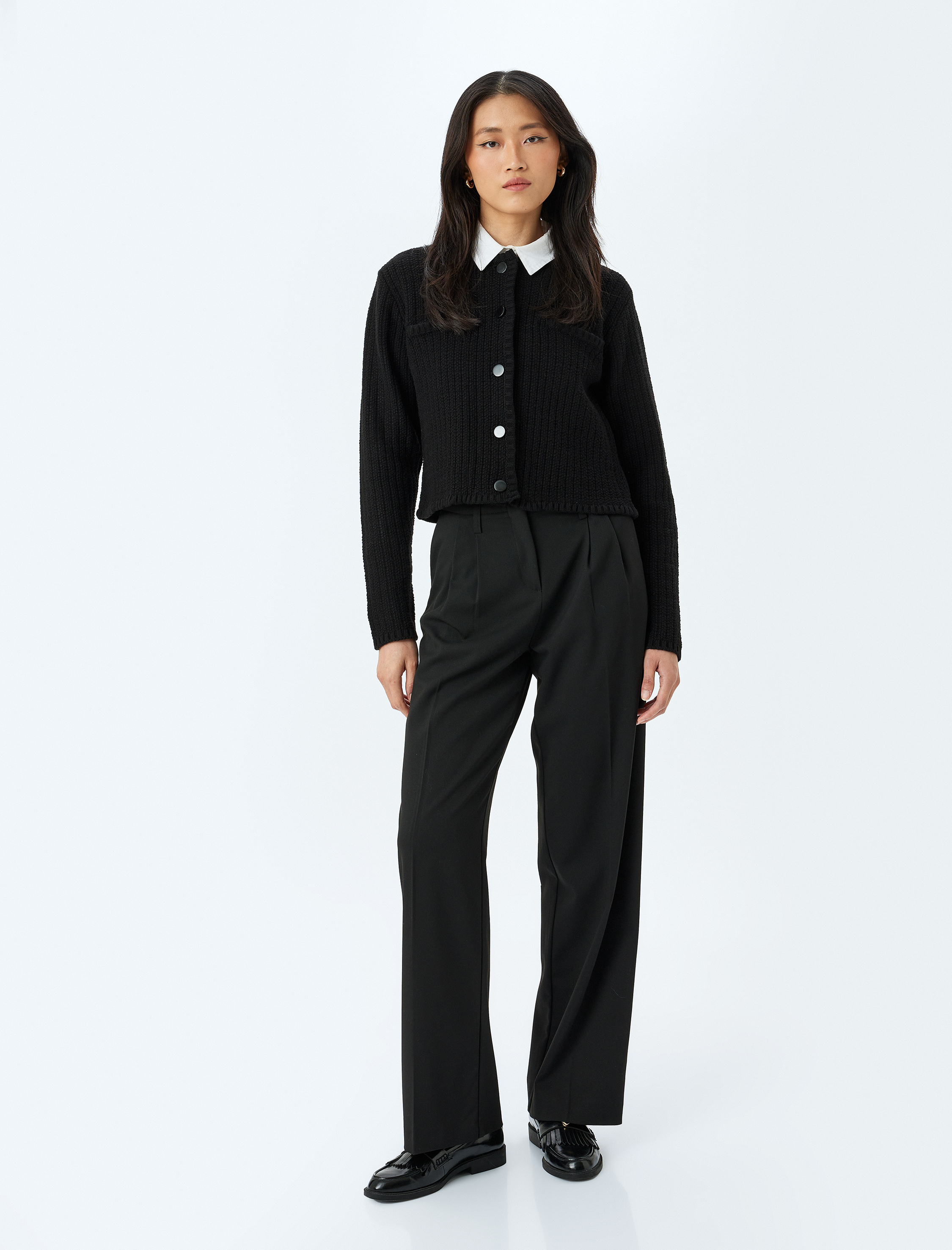   Uzun Kollu Düğmeli Cepli Bisiklet Yaka Hırka