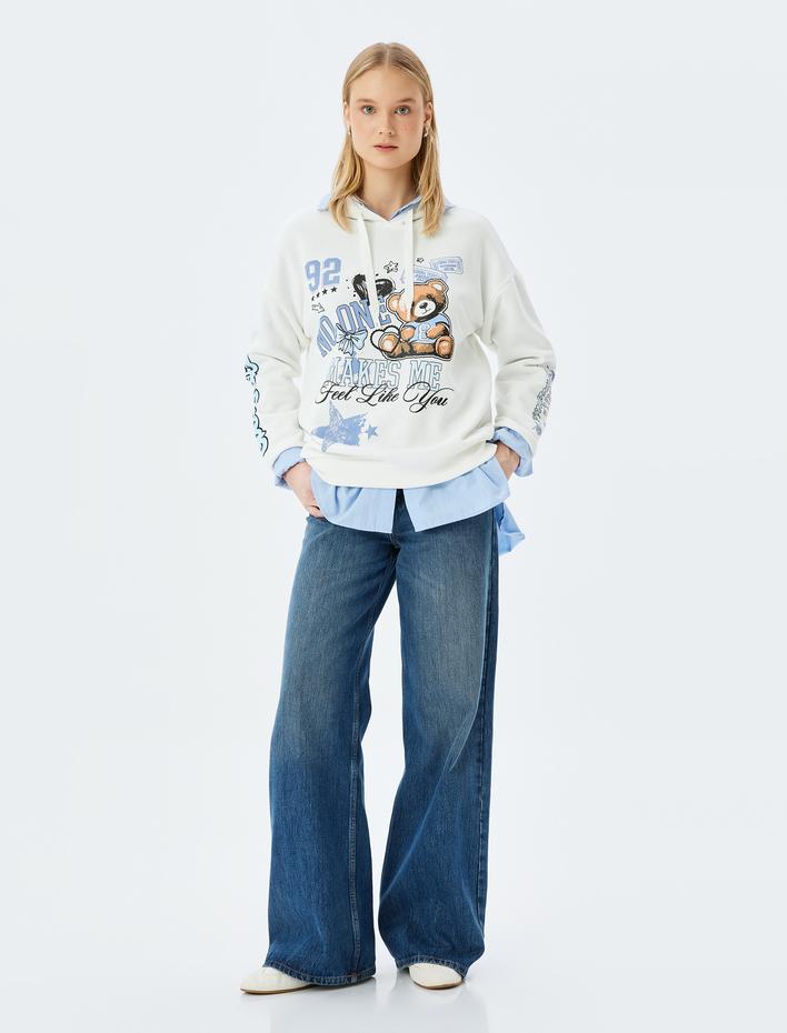  Şardonlu Kolej Baskılı Kapüşonlu Oversize Sweatshirt