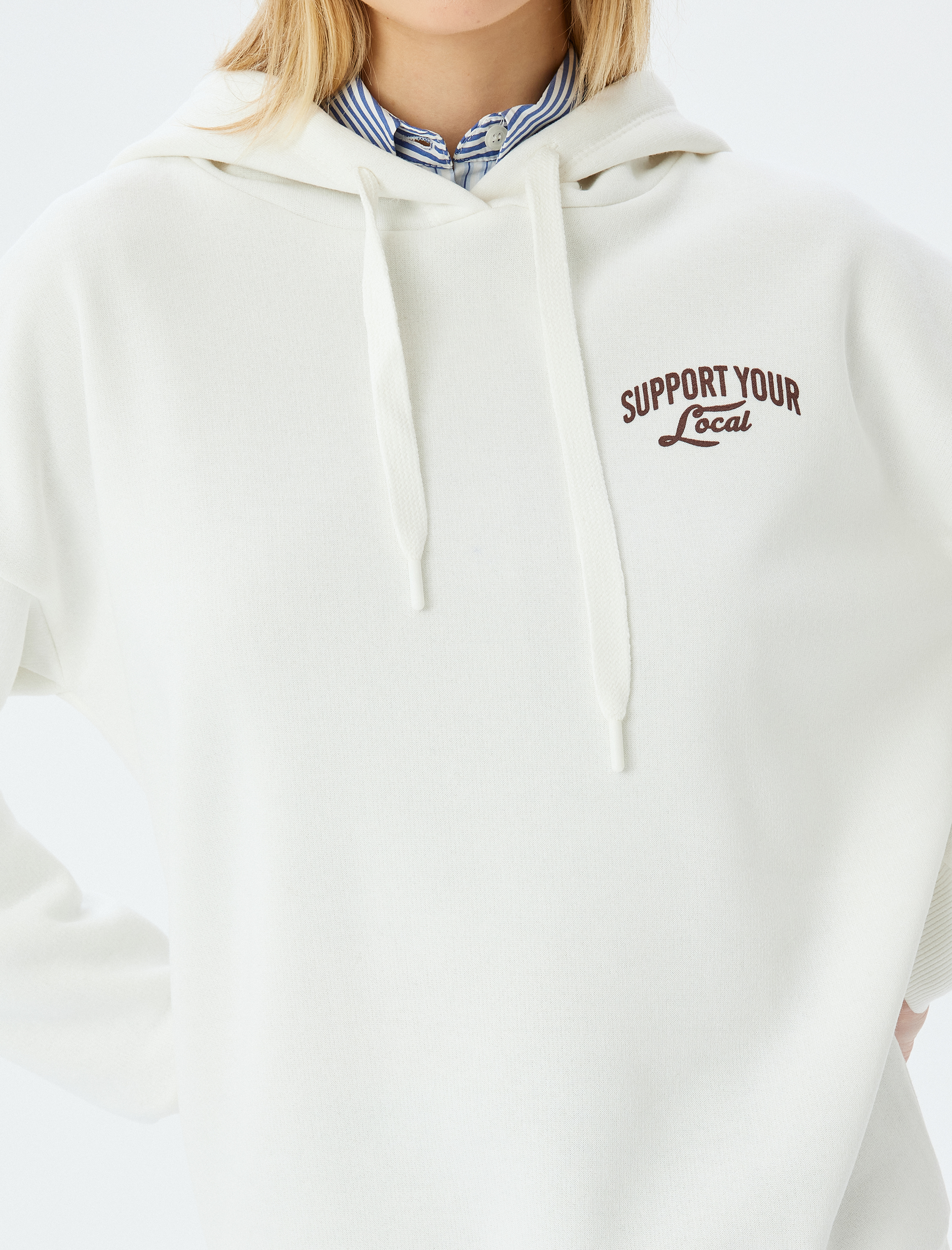   Şardonlu Arkası Baskılı Kapüşonlu Uzun Kollu Sweatshirt