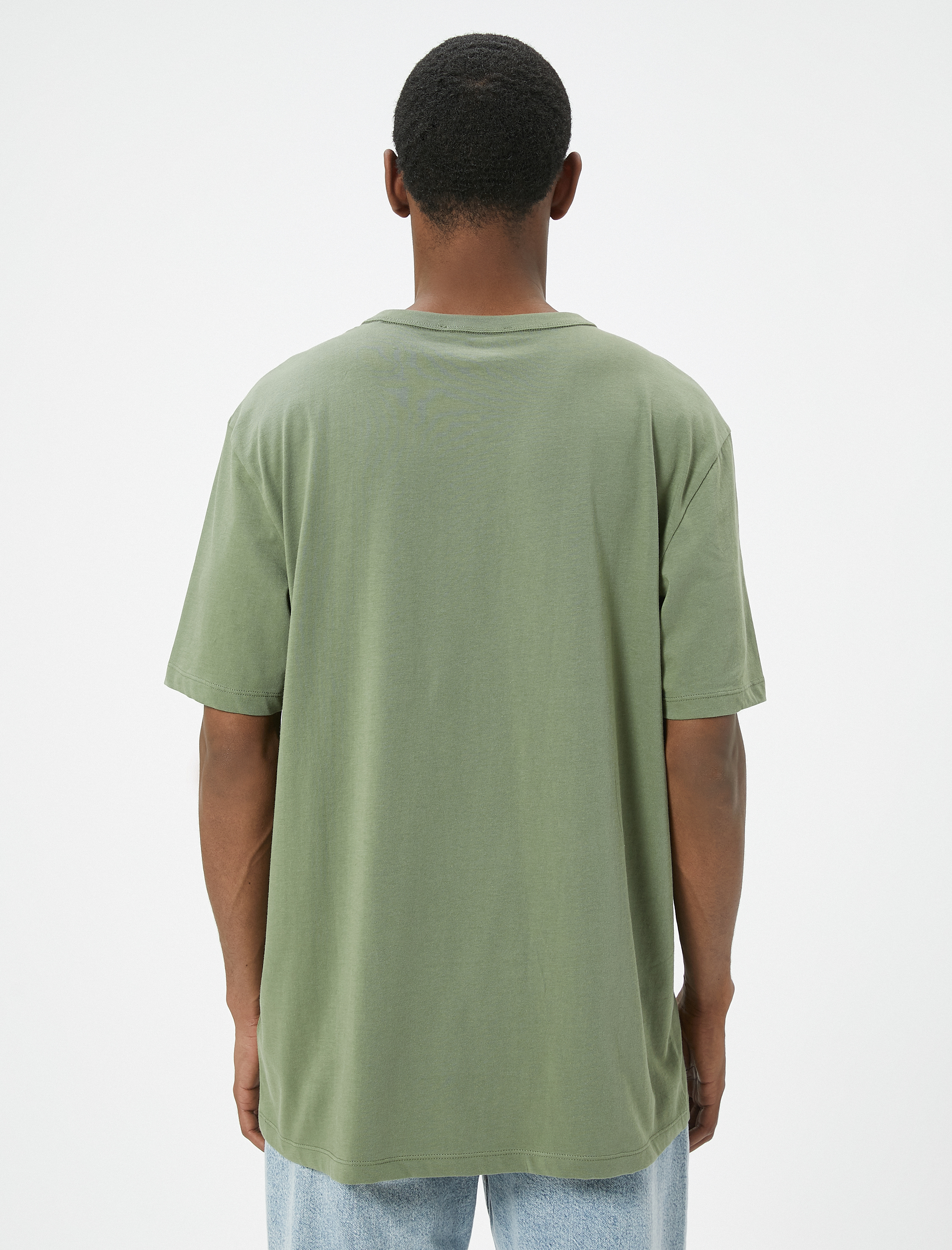   Cep Detaylı Kısa Kollu Regular Fit Bisiklet Yaka Pamuklu Tişört