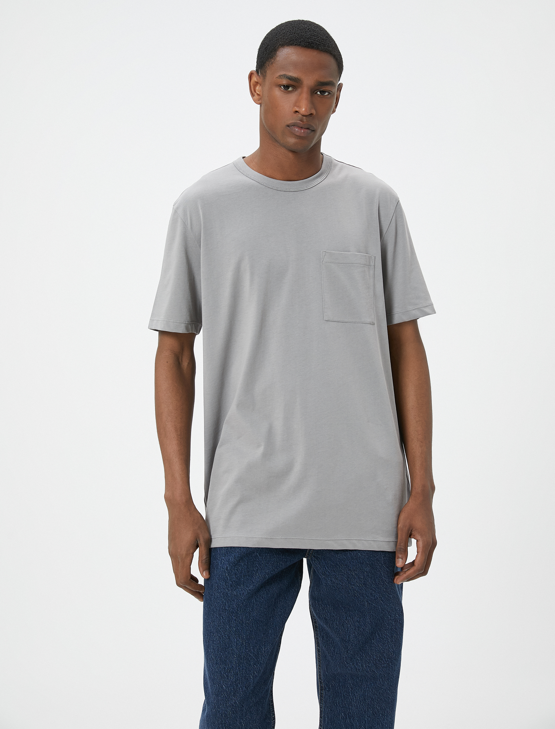   Cep Detaylı Kısa Kollu Regular Fit Bisiklet Yaka Pamuklu Tişört