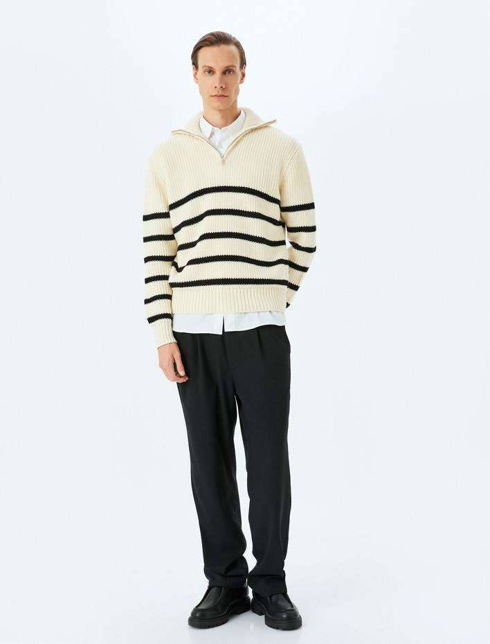  Yarım Fermuarlı Çizgili Kışlık Triko Kazak
