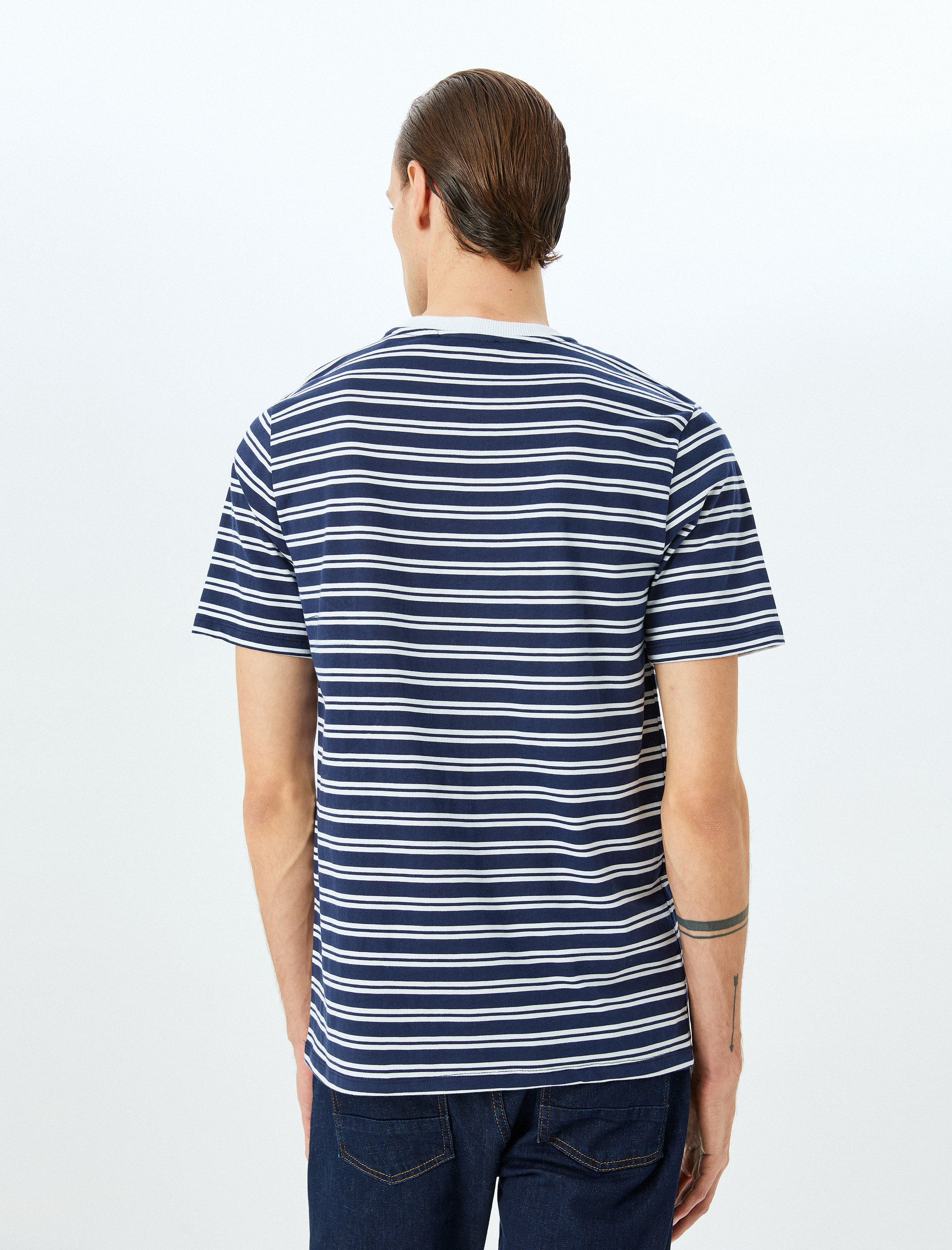   Kısa Kollu Pamuklu Regular Fit Bisiklet Yaka Çizgili Tişört