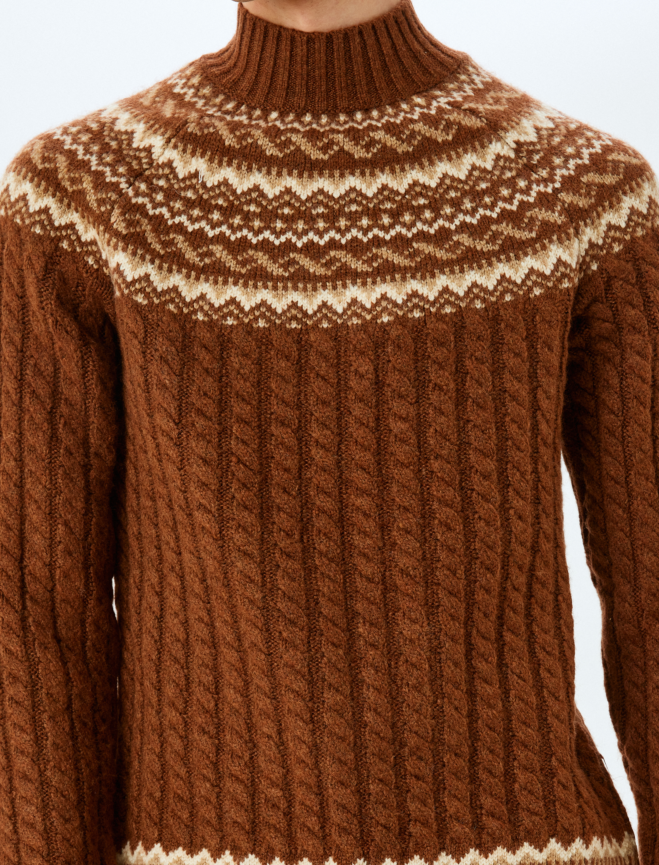   Balıkçı Yaka Dokulu Desenli Kışlık Triko Kazak