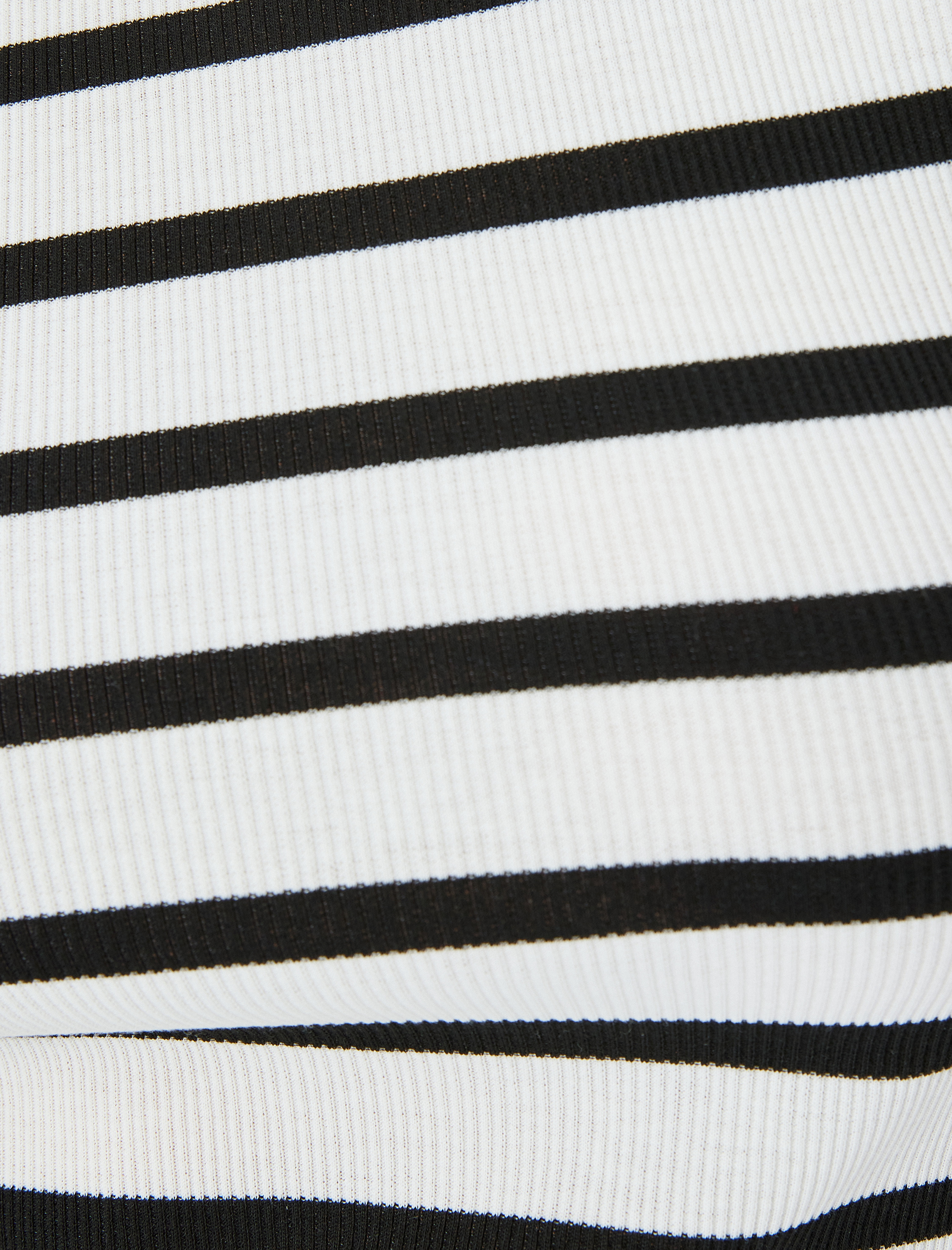   Basic Çizgili Bisiklet Yaka Kısa Kollu Kaşkorse Slim Fit Kadın Tişört