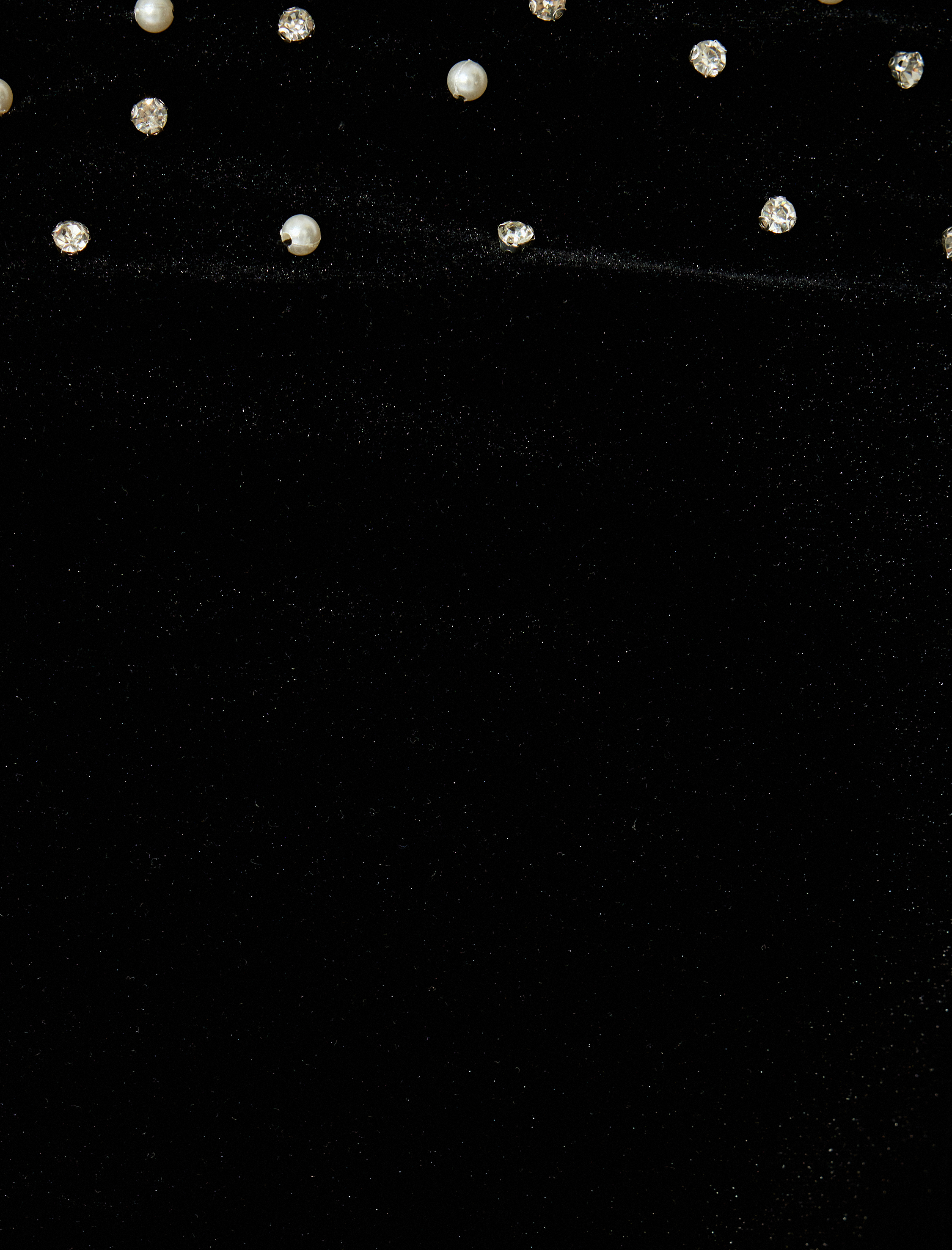   Slim Fit Uzun Kollu Taşlı Mini Omzu Açık Straplez Kadife Elbise