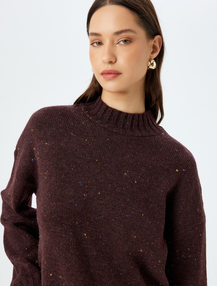  Uzun Kollu Dik Yaka Basic Triko Kazak