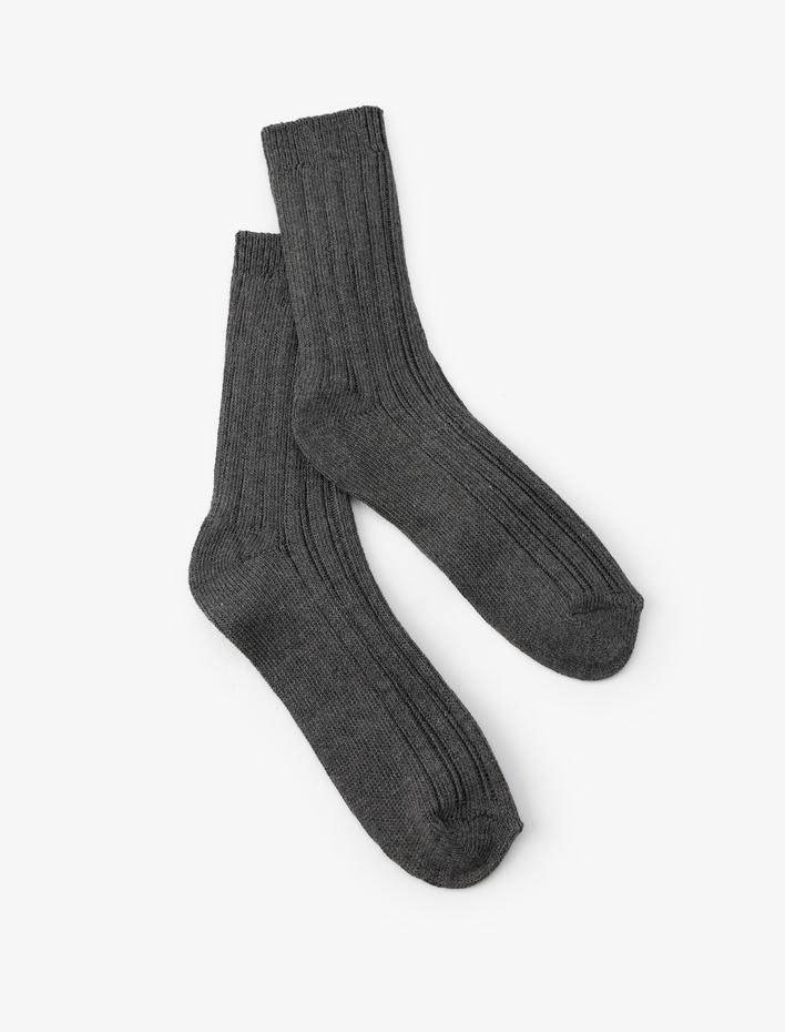 Kadın Dokulu Kalın Soket Çorap