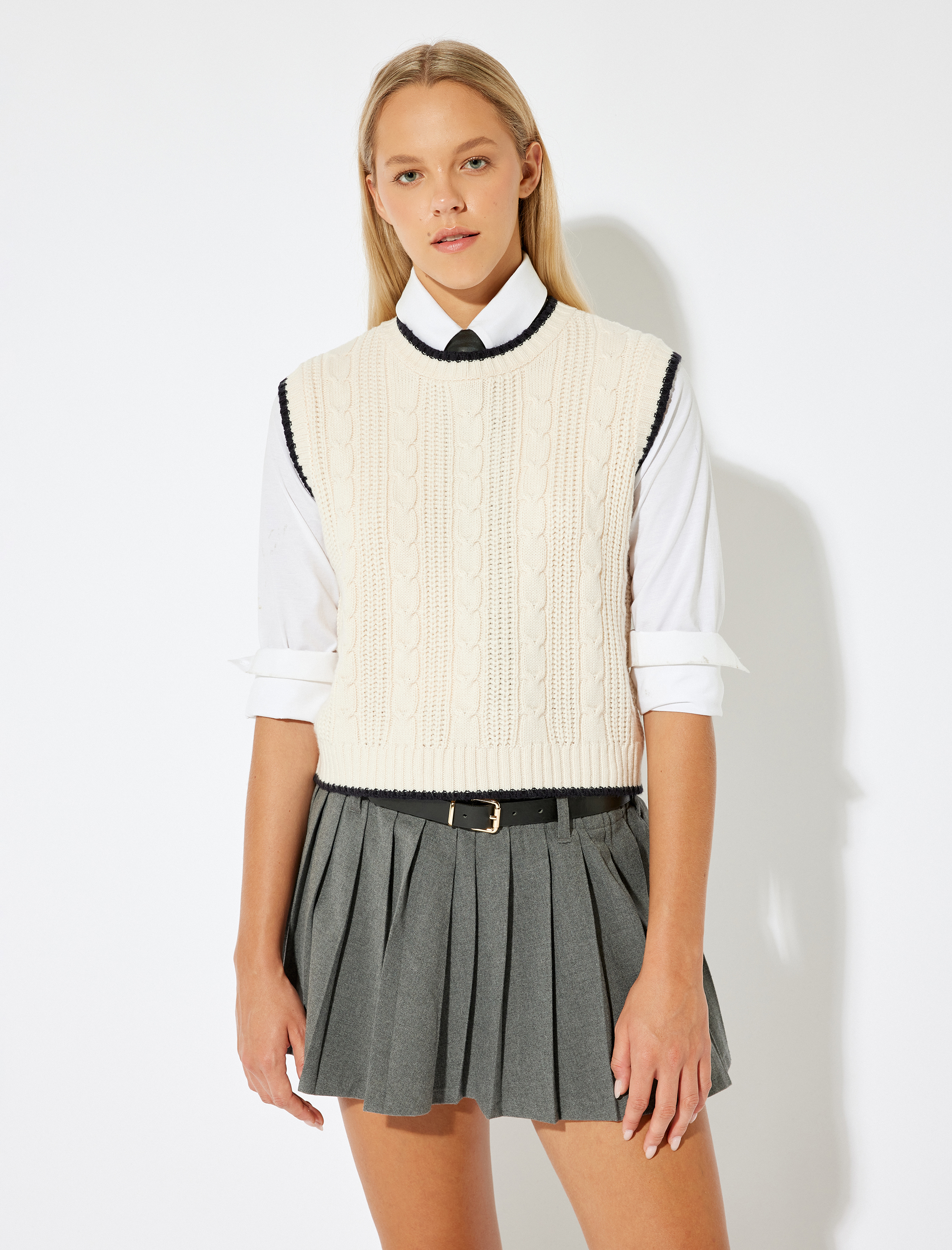   Triko Örgü Dokulu Kolsuz Süveter Bisiklet Yaka