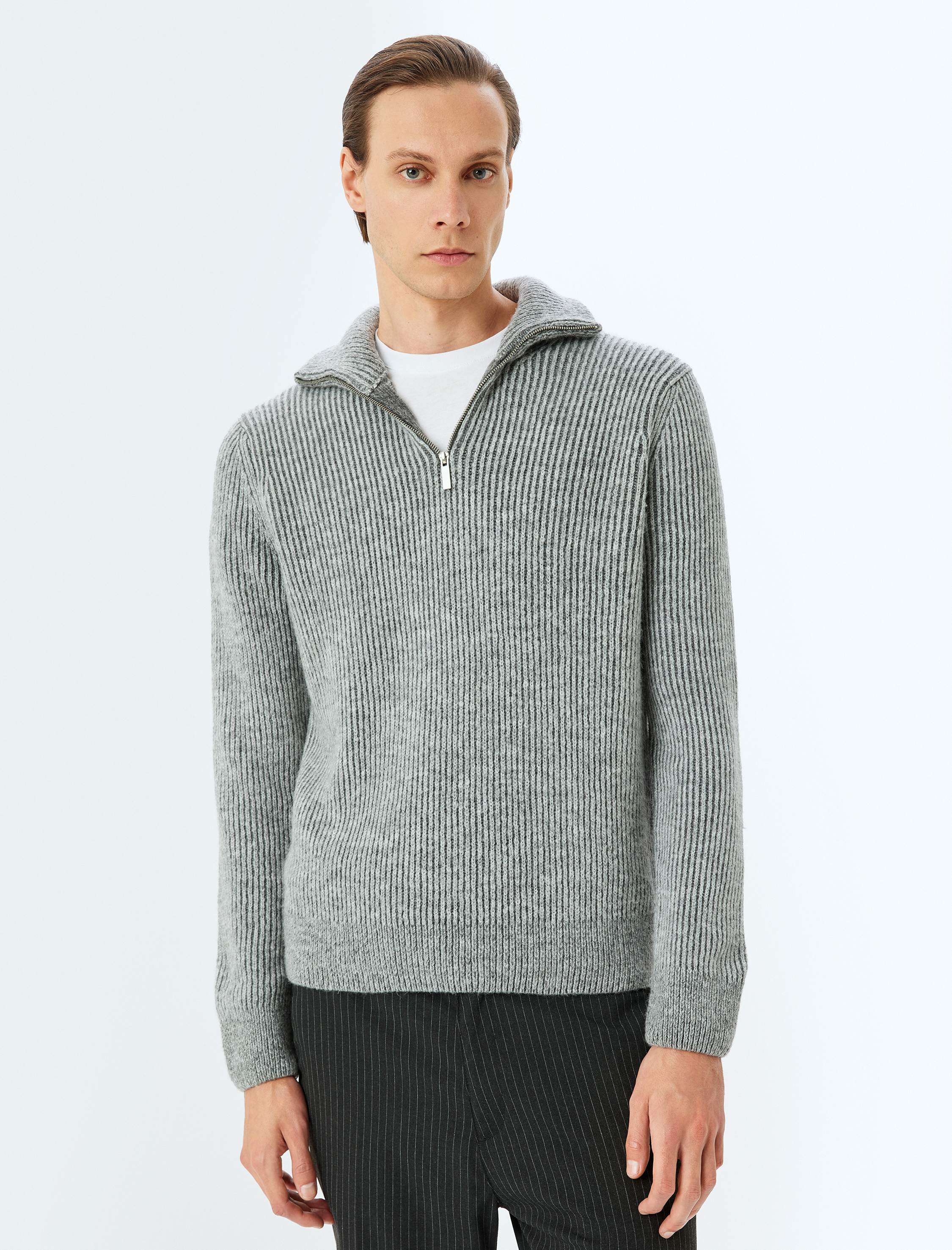 Yarım Fermuarlı Uzun Kollu Kışlık Triko Kazak