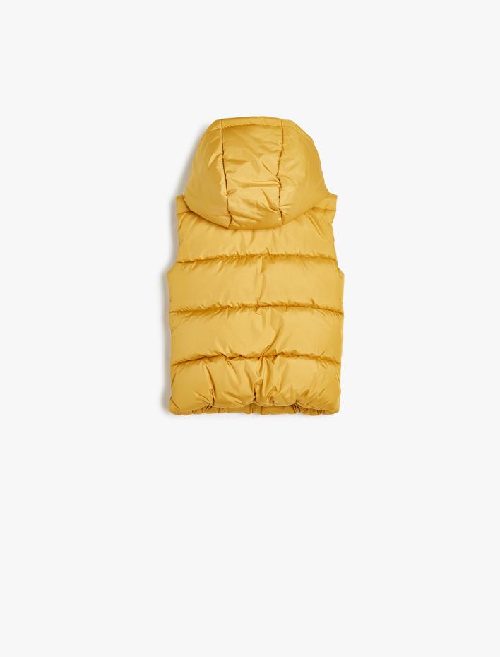 Erkek Bebek Cep Detaylı Fermuarlı Mevsimlik Kapşonlu Şişme Yelek