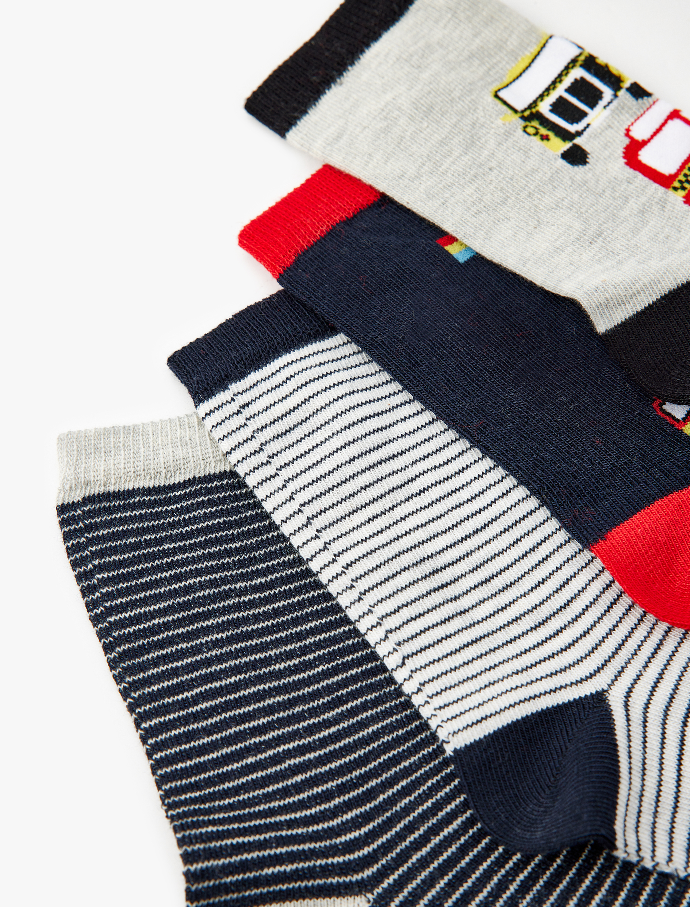  Erkek Çocuk 4'lü Çorap Seti Baskılı Çok Renkli