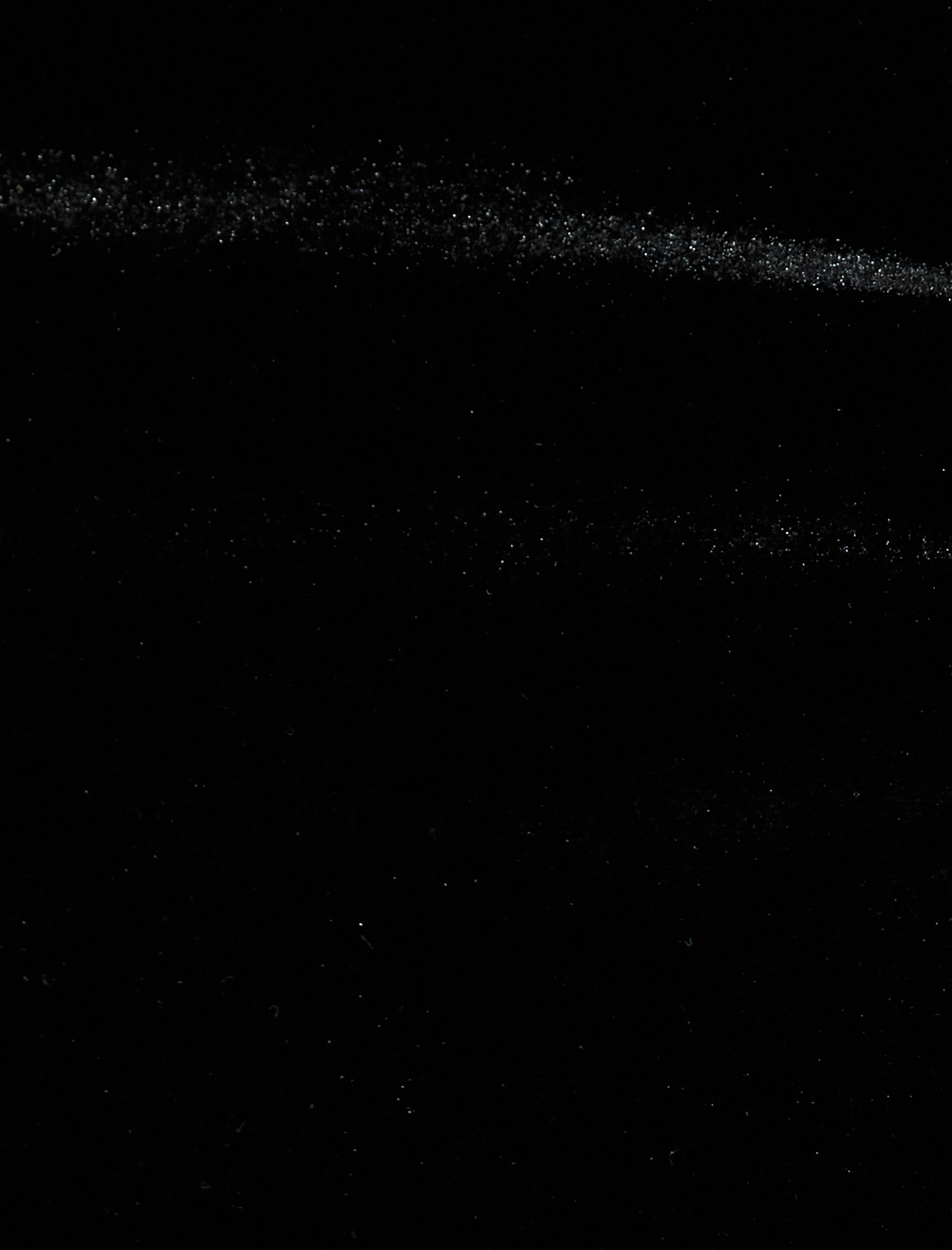   Yırtmaçlı Uzun Kollu Yuvarlak Yaka Slim Fit Pencere Detaylı Taşlı Kadife Elbise