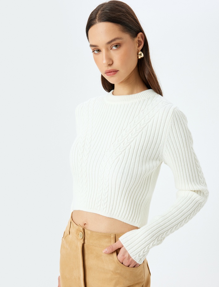  Uzun Kollu Bisiklet Yaka Saç Örgü Dokulu Triko Kazak