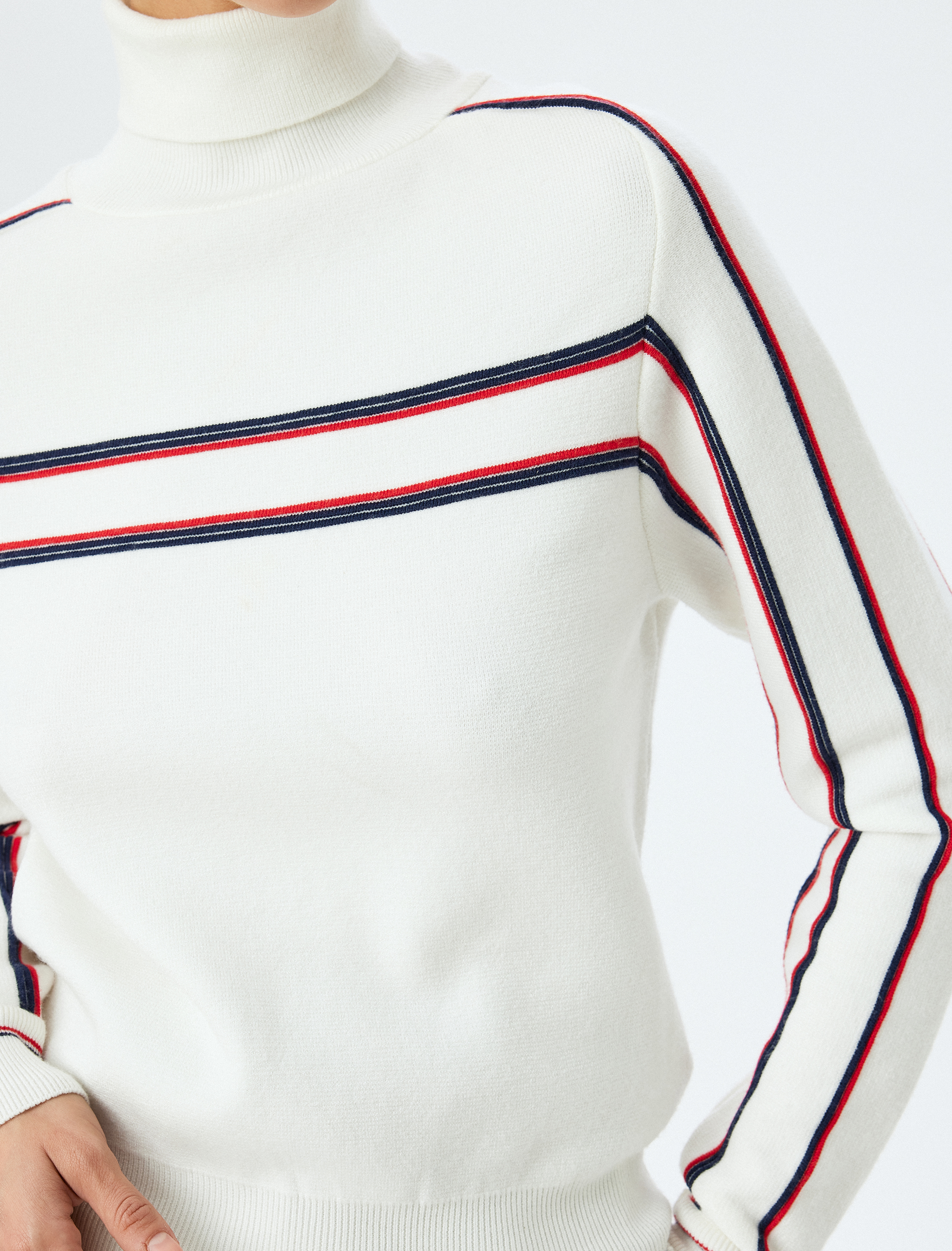   Uzun Kollu Balıkçı Yaka Örgü Kazak