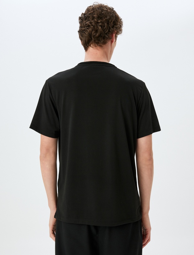 Bisiklet Yaka Kısa Kollu Viskon Karışımlı Basic Slim Fit Tişört_3