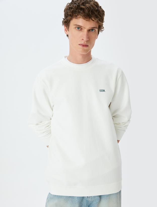 Bisiklet Yaka Basic Pamuk Karışımlı Minimal Baskılı Sweatshirt_1