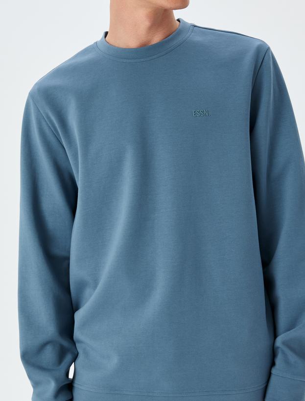 Bisiklet Yaka Basic Pamuk Karışımlı Minimal Baskılı Sweatshirt_4