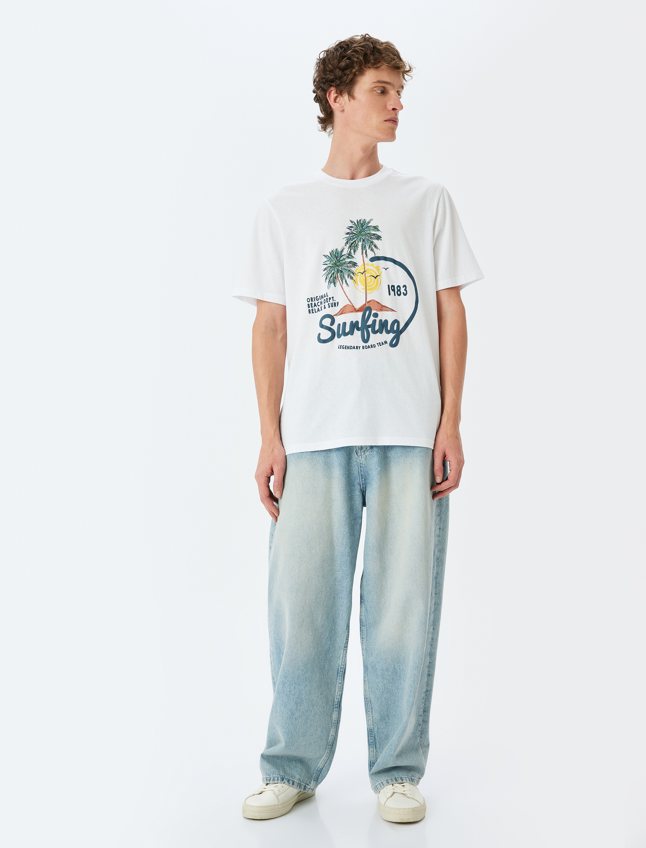   Kısa Kollu Pamuklu Regular Fit Bisiklet Yaka Baskılı Tişört