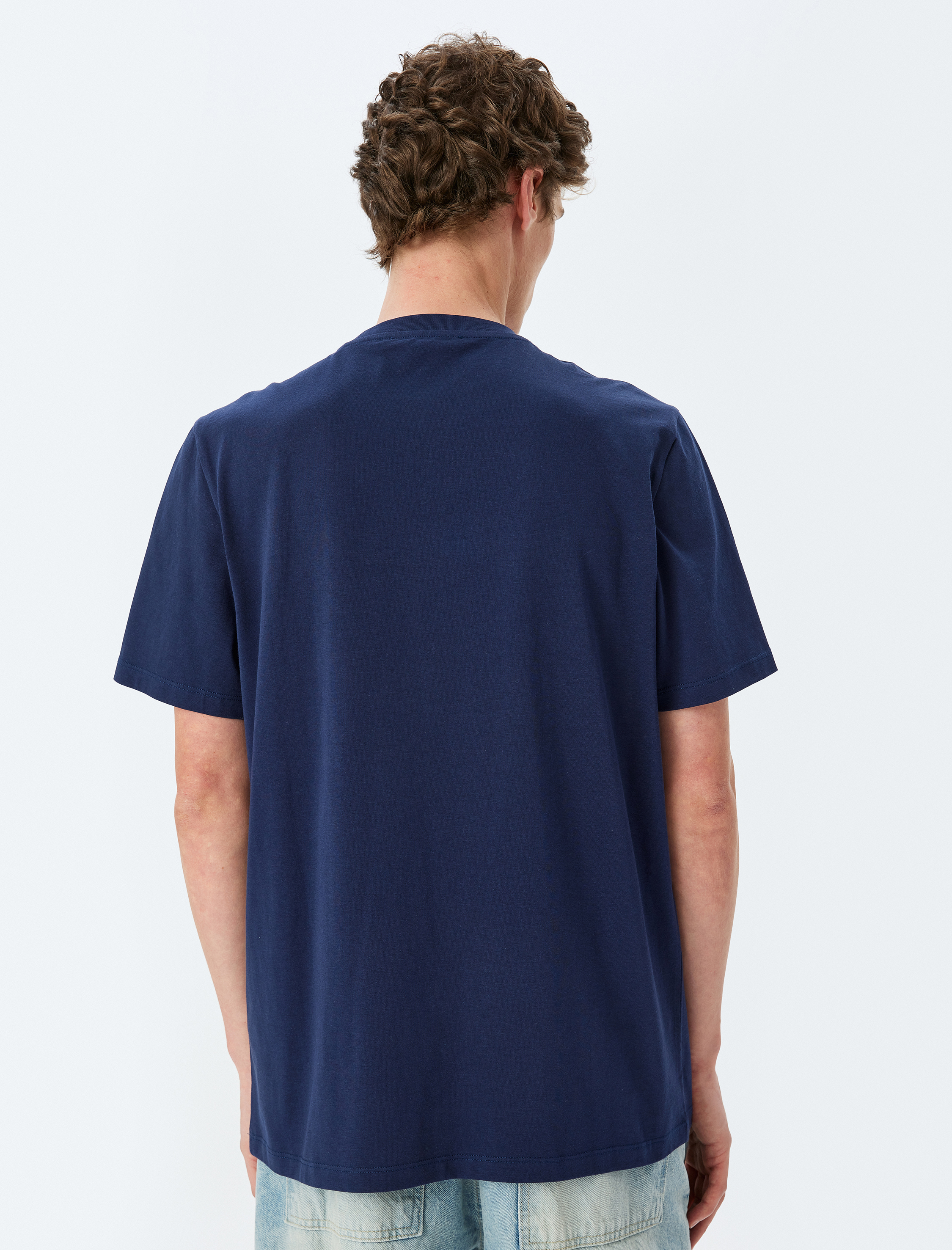   Bisiklet Yaka Pamuklu Regular Fit Kısa Kollu Slogan Baskılı Tişört