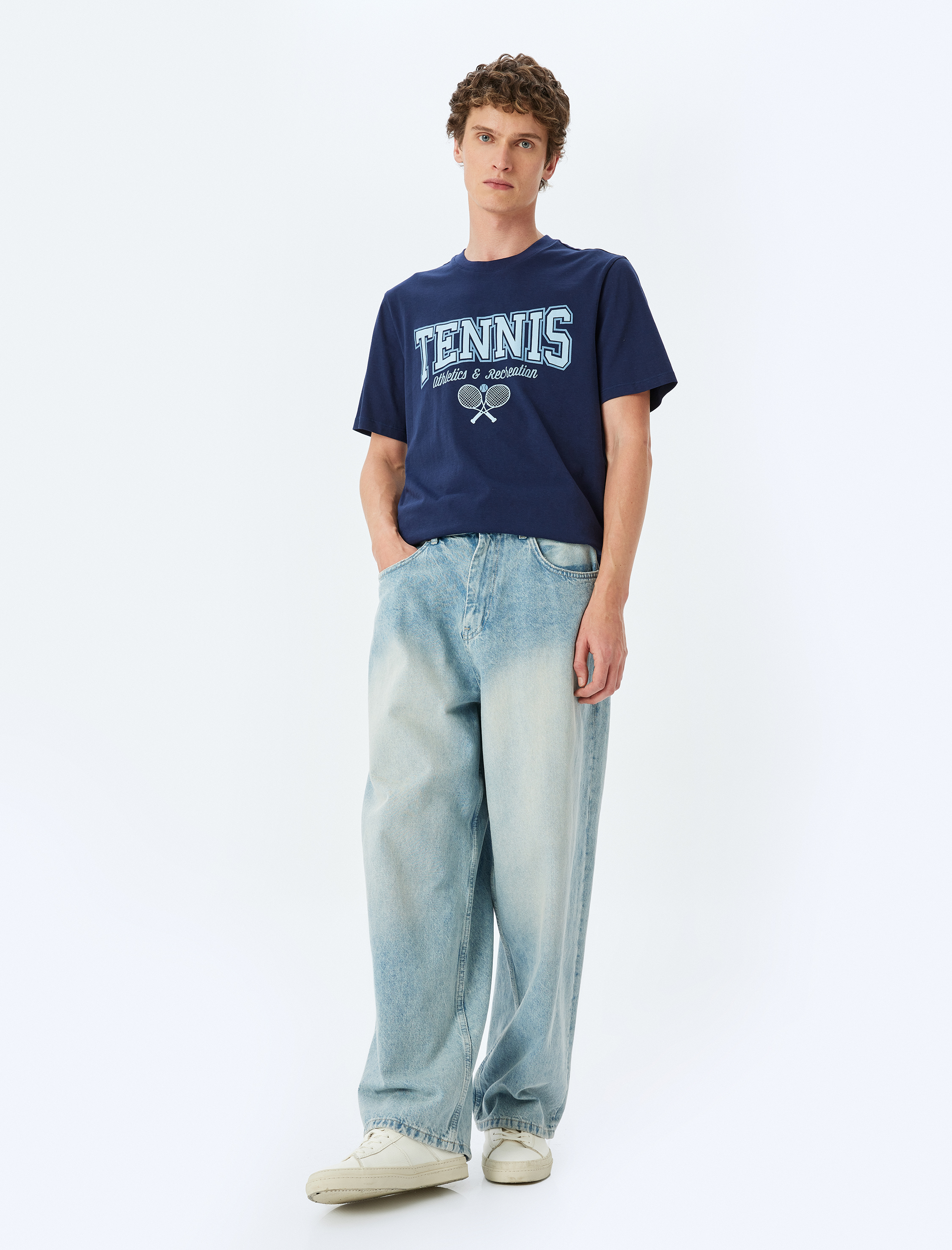   Bisiklet Yaka Pamuklu Regular Fit Kısa Kollu Slogan Baskılı Tişört