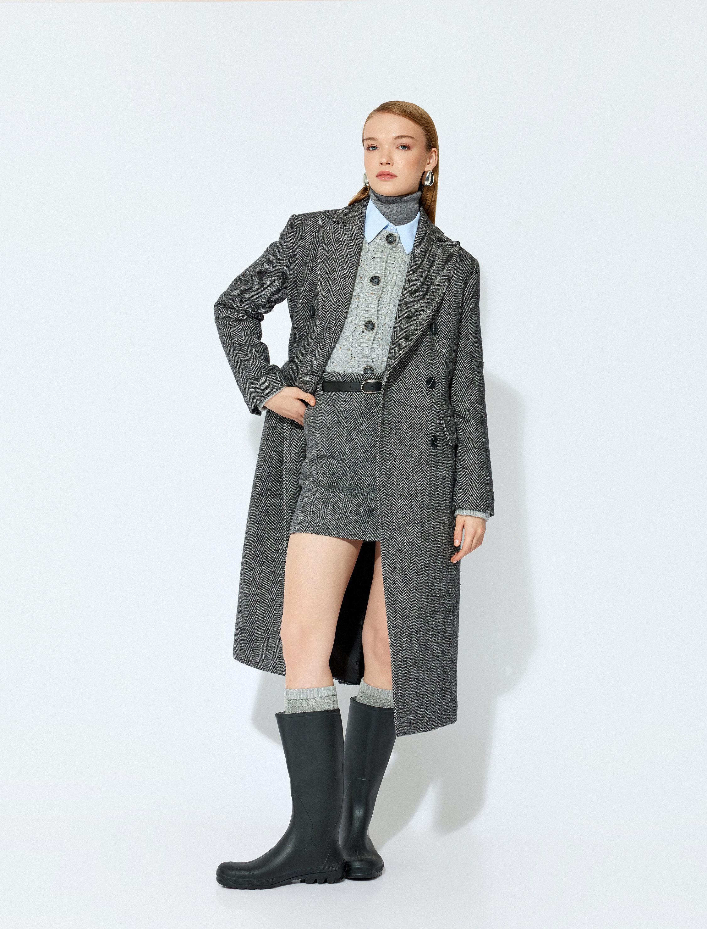   Koton X Şahika Ercümen - Yumuşak Dokulu A Kesim Kemerli Cepli Kaşe Mini Etek