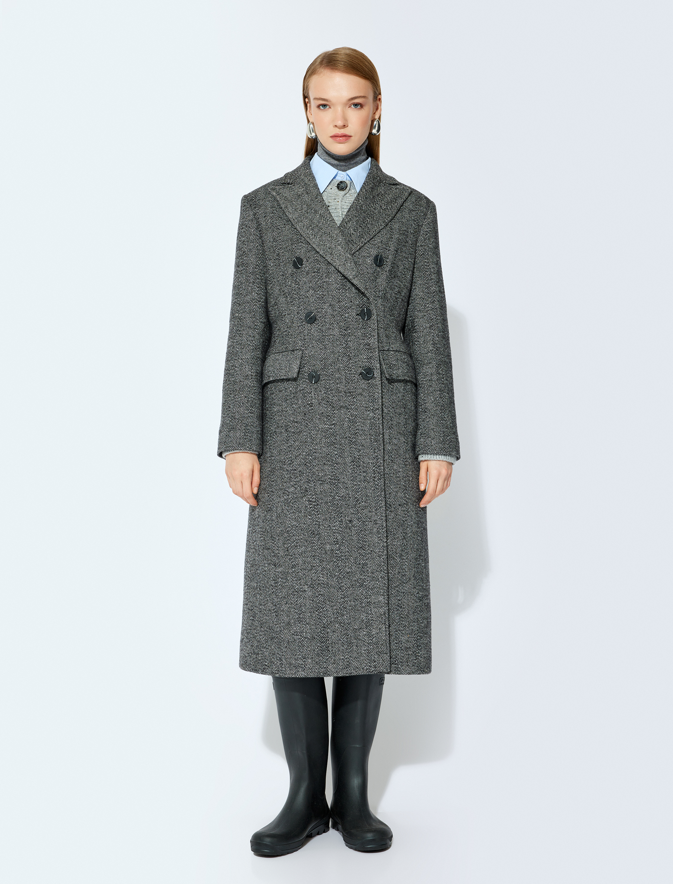   Koton X Şahika Ercümen - Cepli Balıksırtı Desenli Düğmeli Kruvaze Uzun Kaşe Kaban