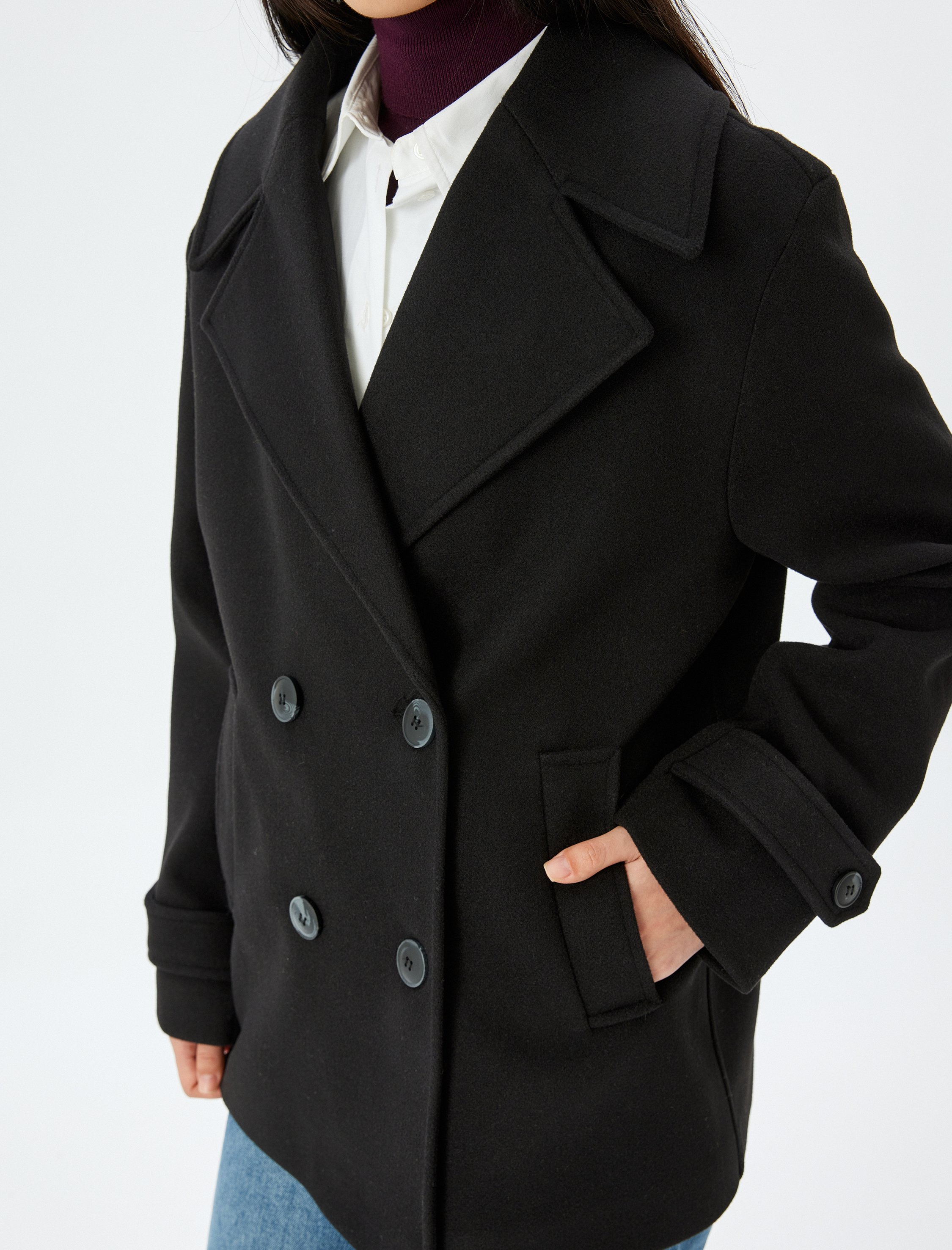 Düğmeli Cepli Kruvaze Kısa Kaşe Kaban