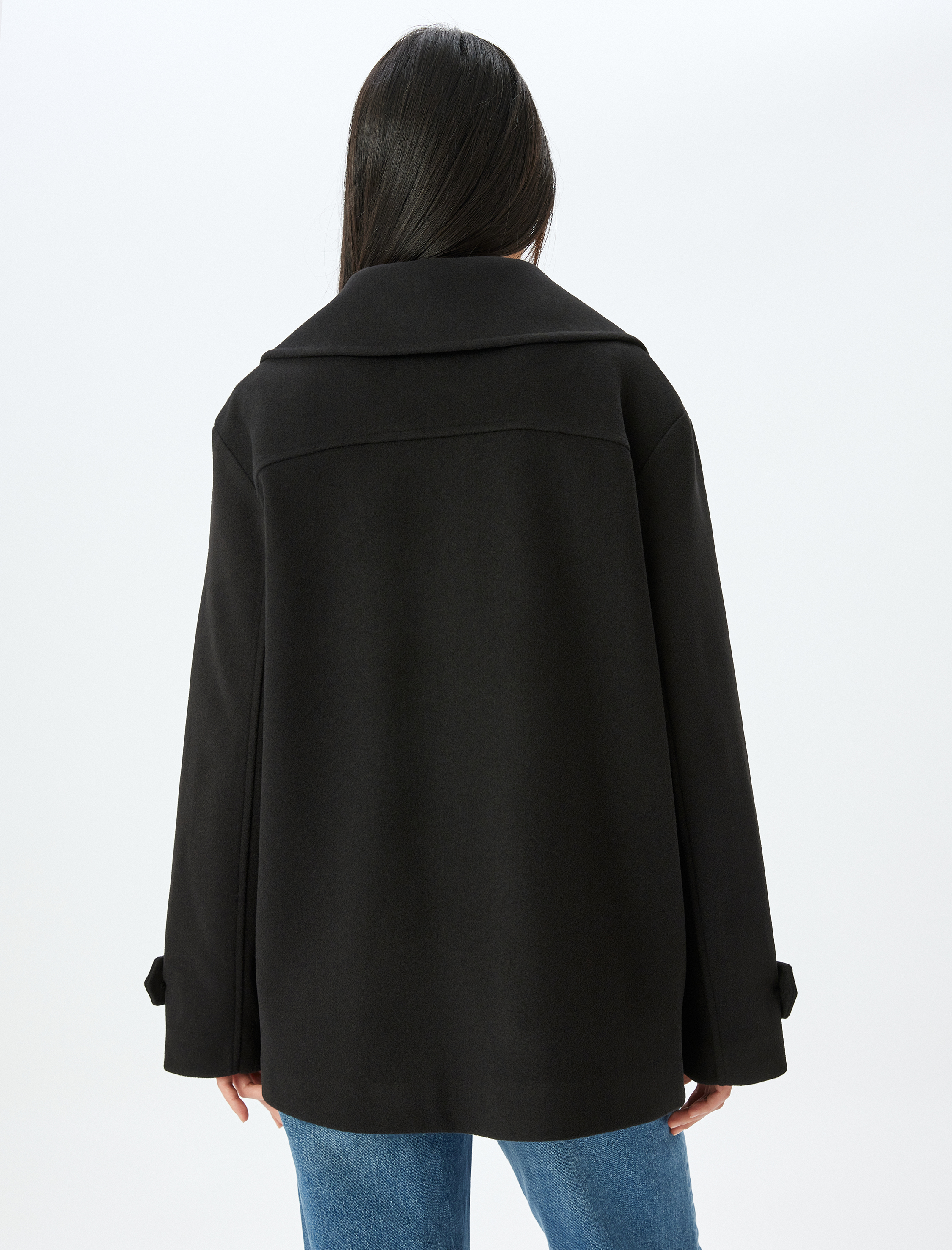 Düğmeli Cepli Kruvaze Kısa Kaşe Kaban