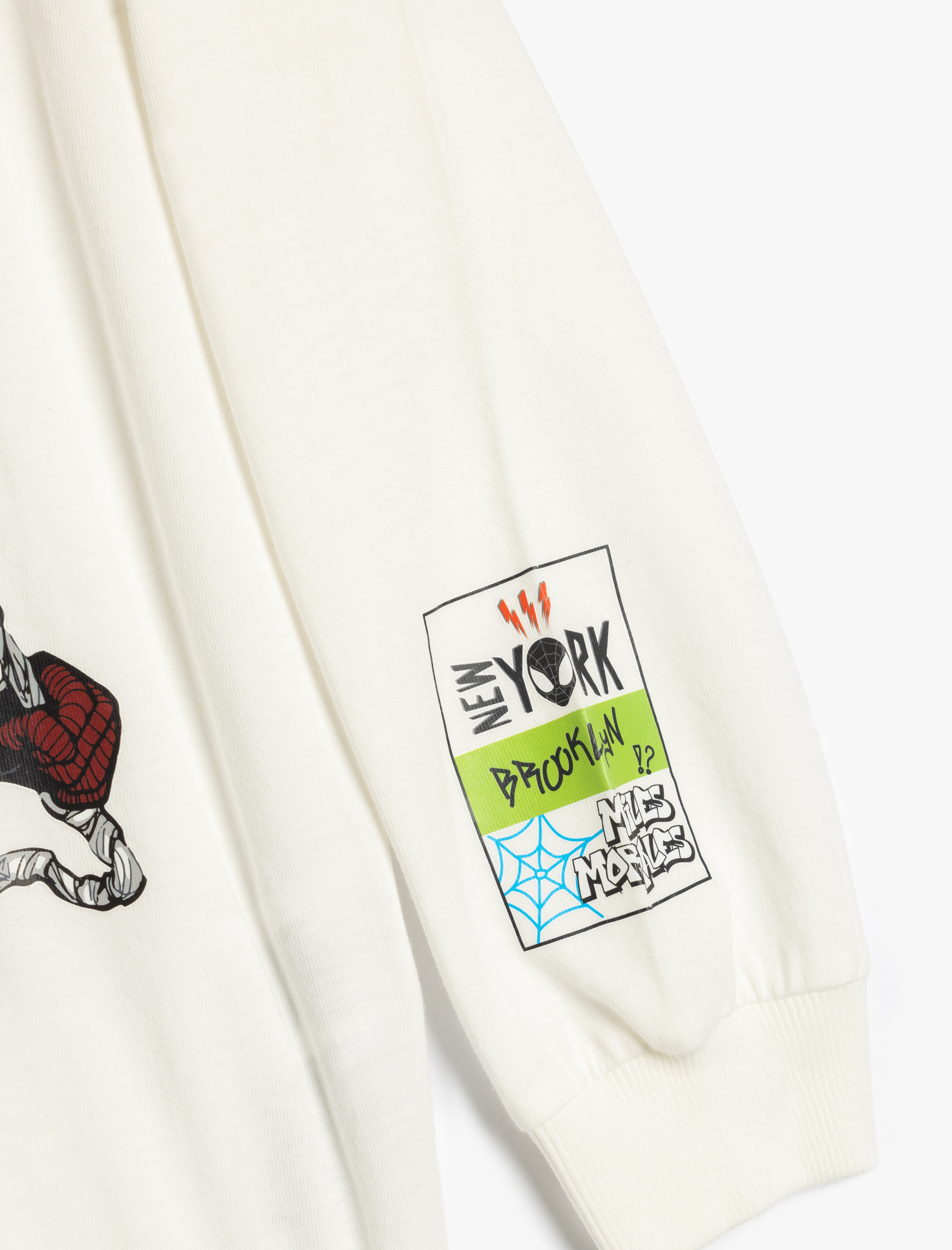  Erkek Çocuk Örümcek Adam Baskılı Pamuklu Uzun Kollu Şardonlu Sweatshirt